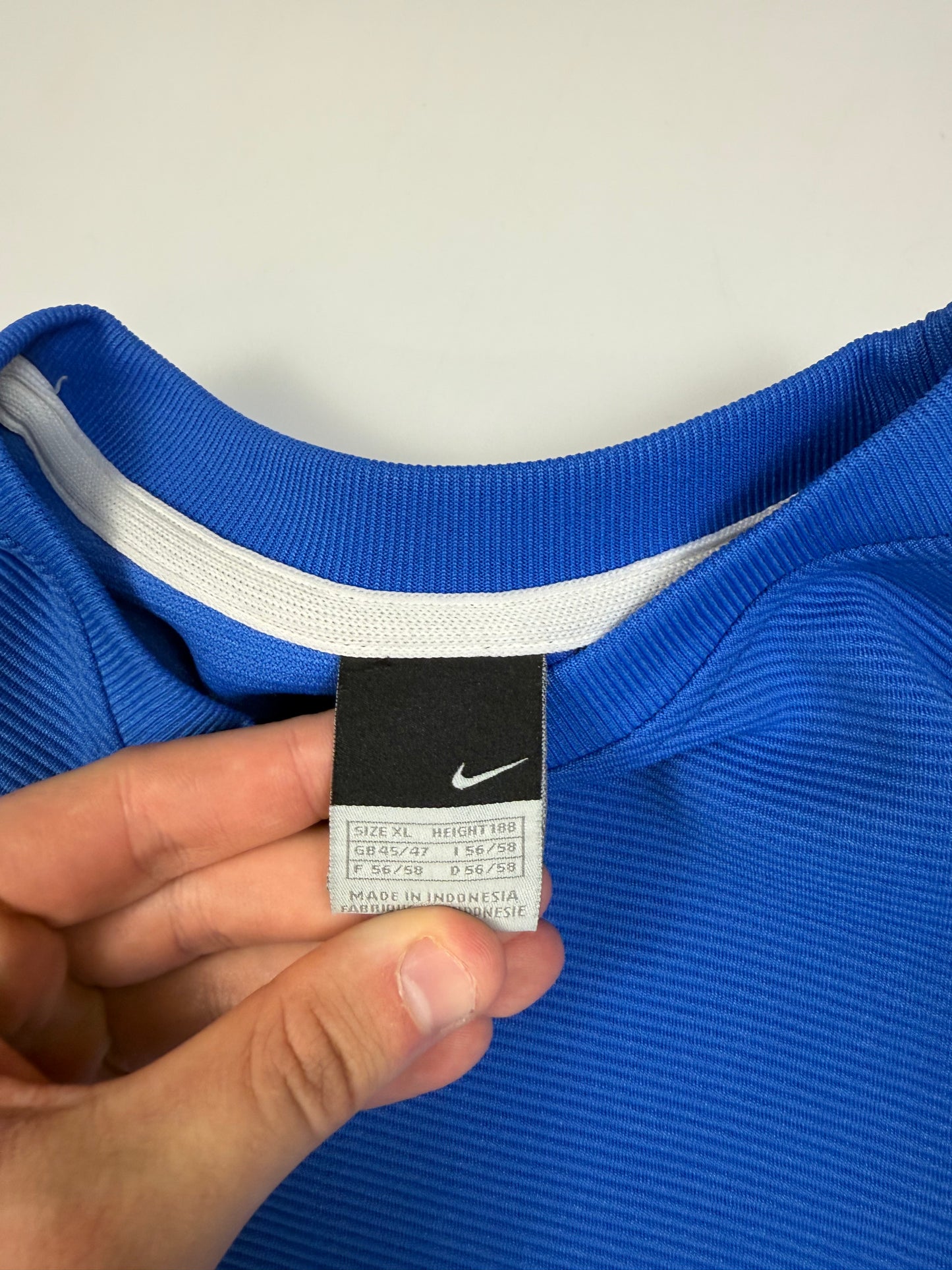 Vintage Nike shield football side stripe sweatshirt (XL)