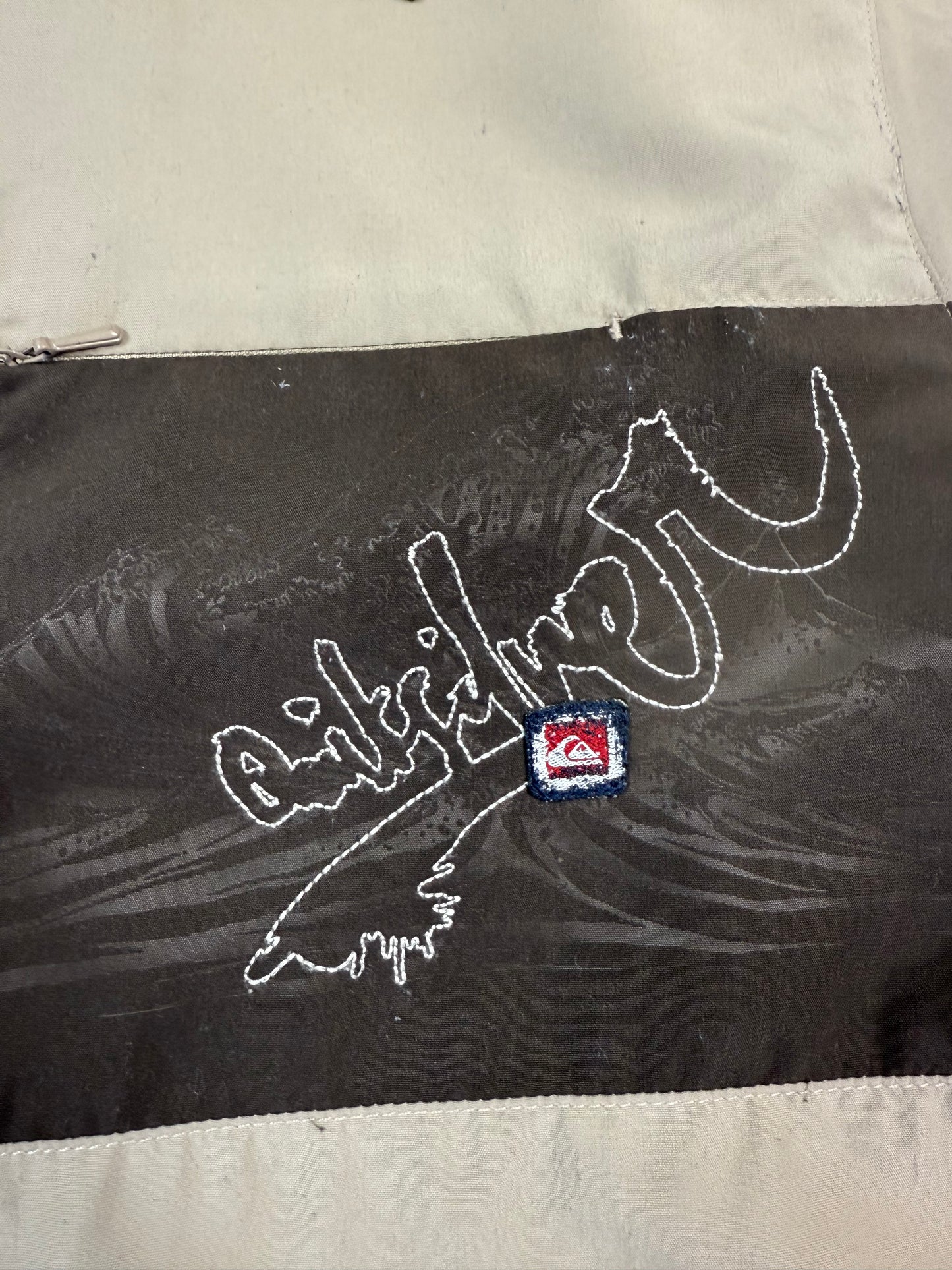 Vintage Quiksilver short sleeve shirt (L)