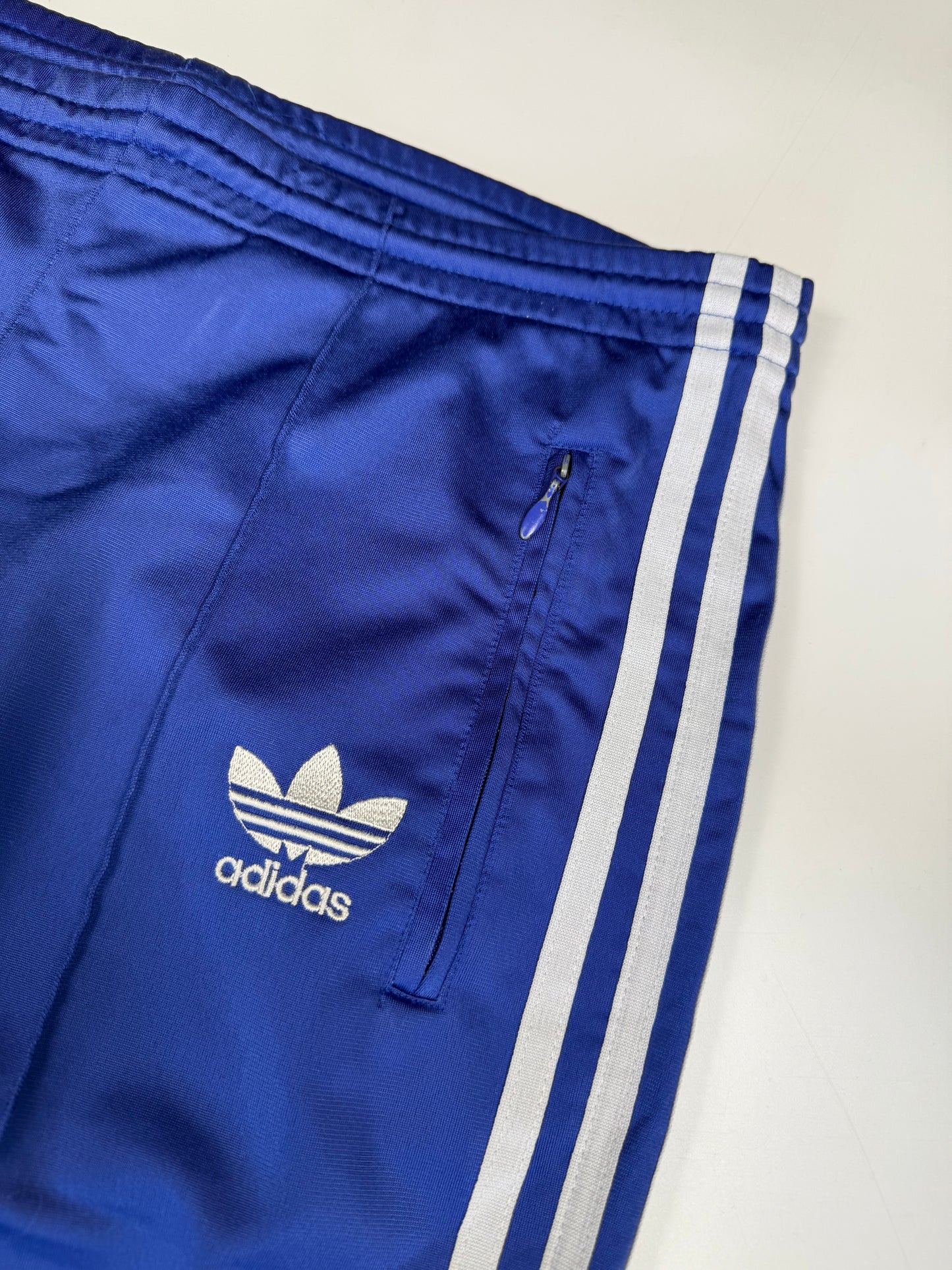 Vintage 90s Adidas originals track pants (S)