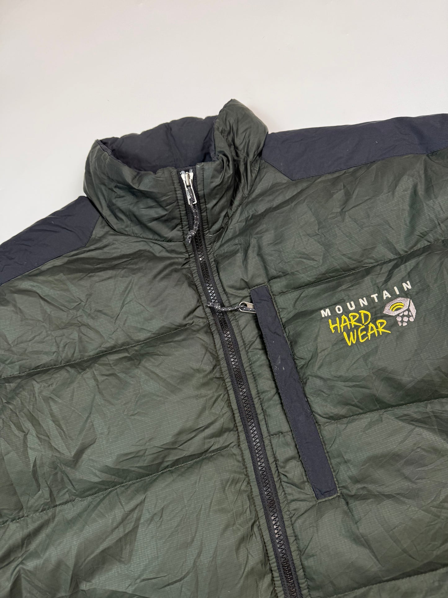 Vintage Mountain Hardwear puffer jacket (L)