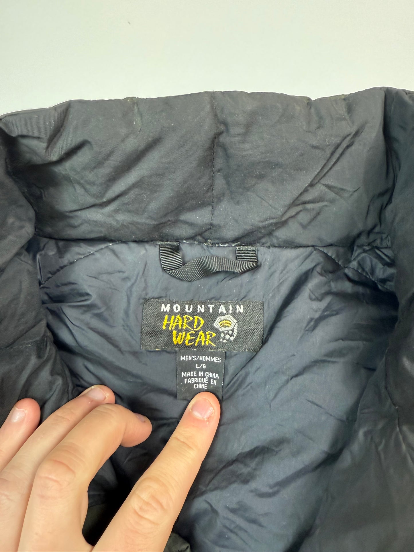 Vintage Mountain Hardwear puffer jacket (L)