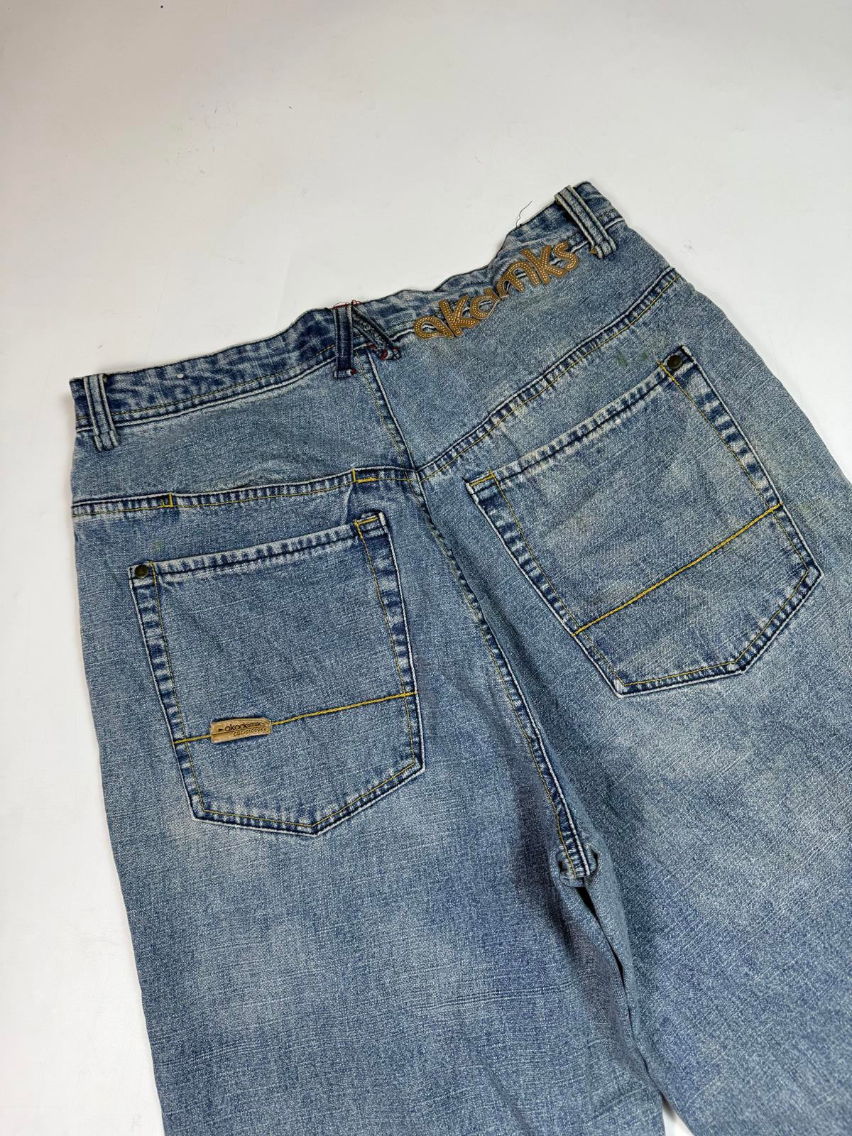 Vintage Akademiks baggy hip hop Jeans (W32)