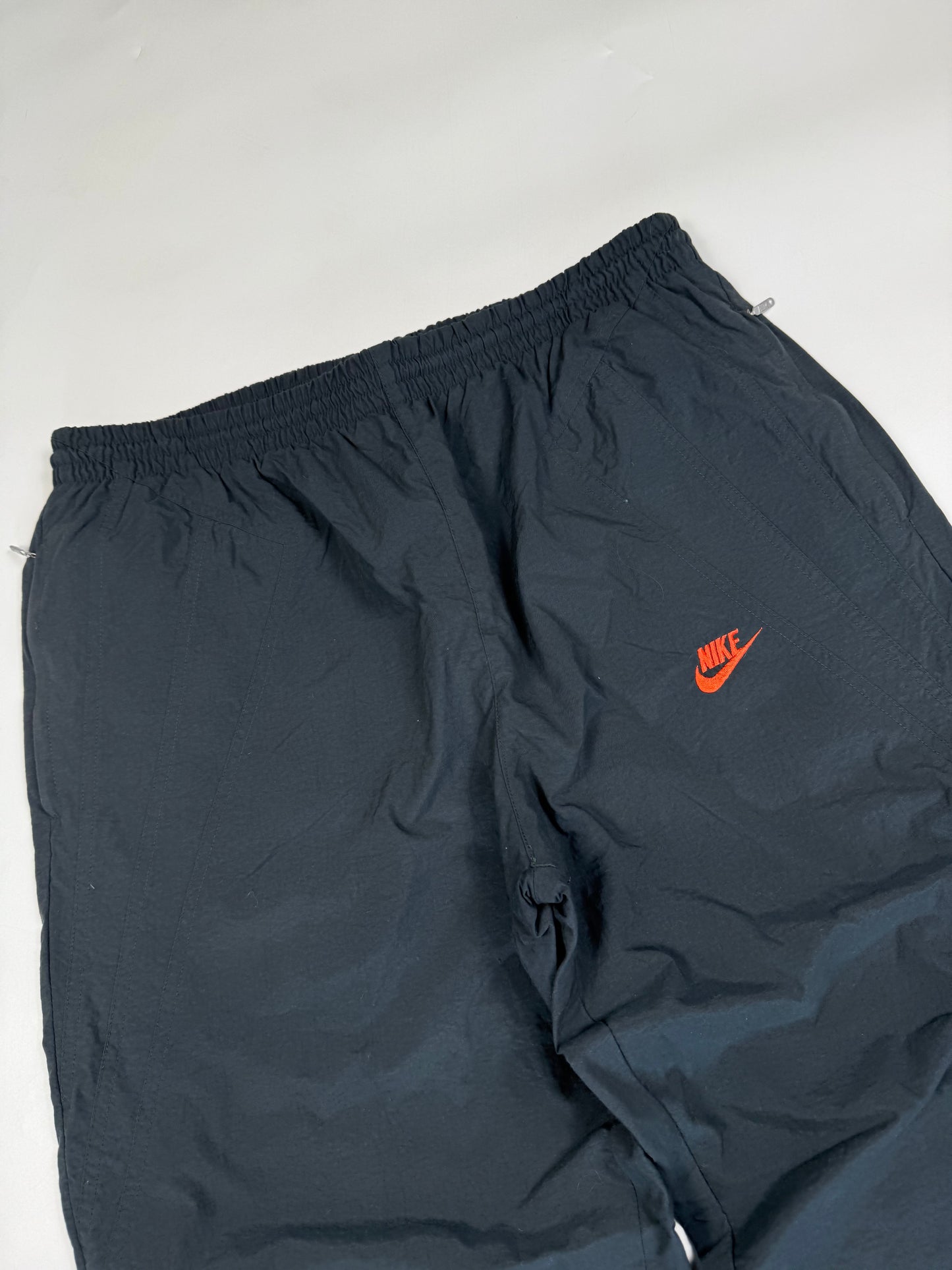 Vintage 90s Nike baggy track pants (M)