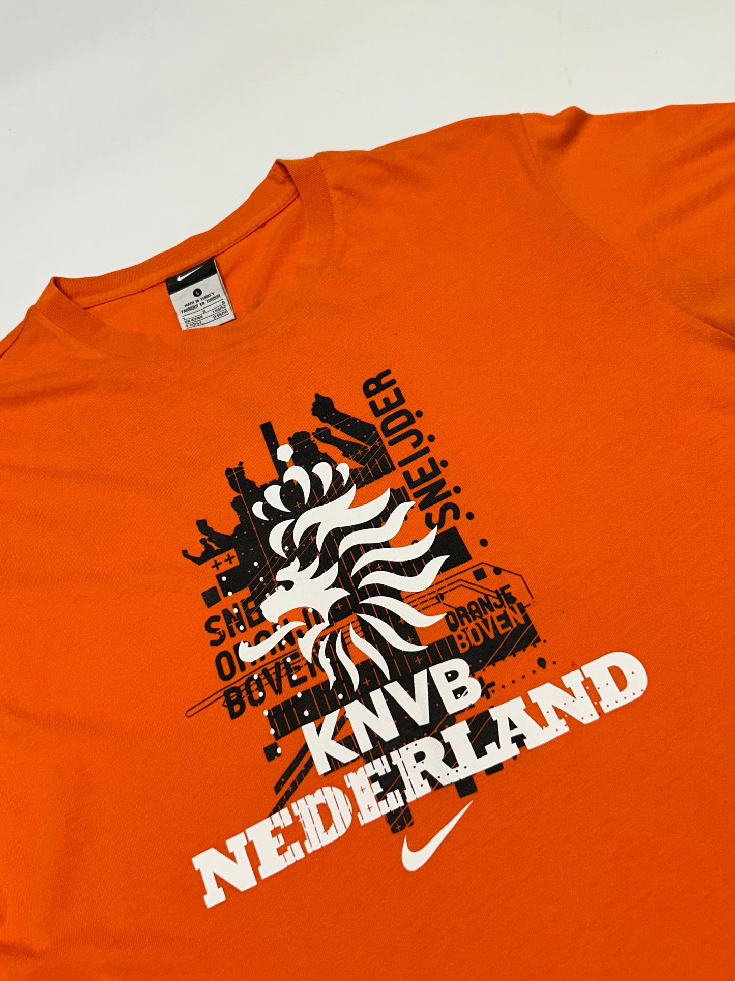 Vintage Nike Netherlands football tee (L)