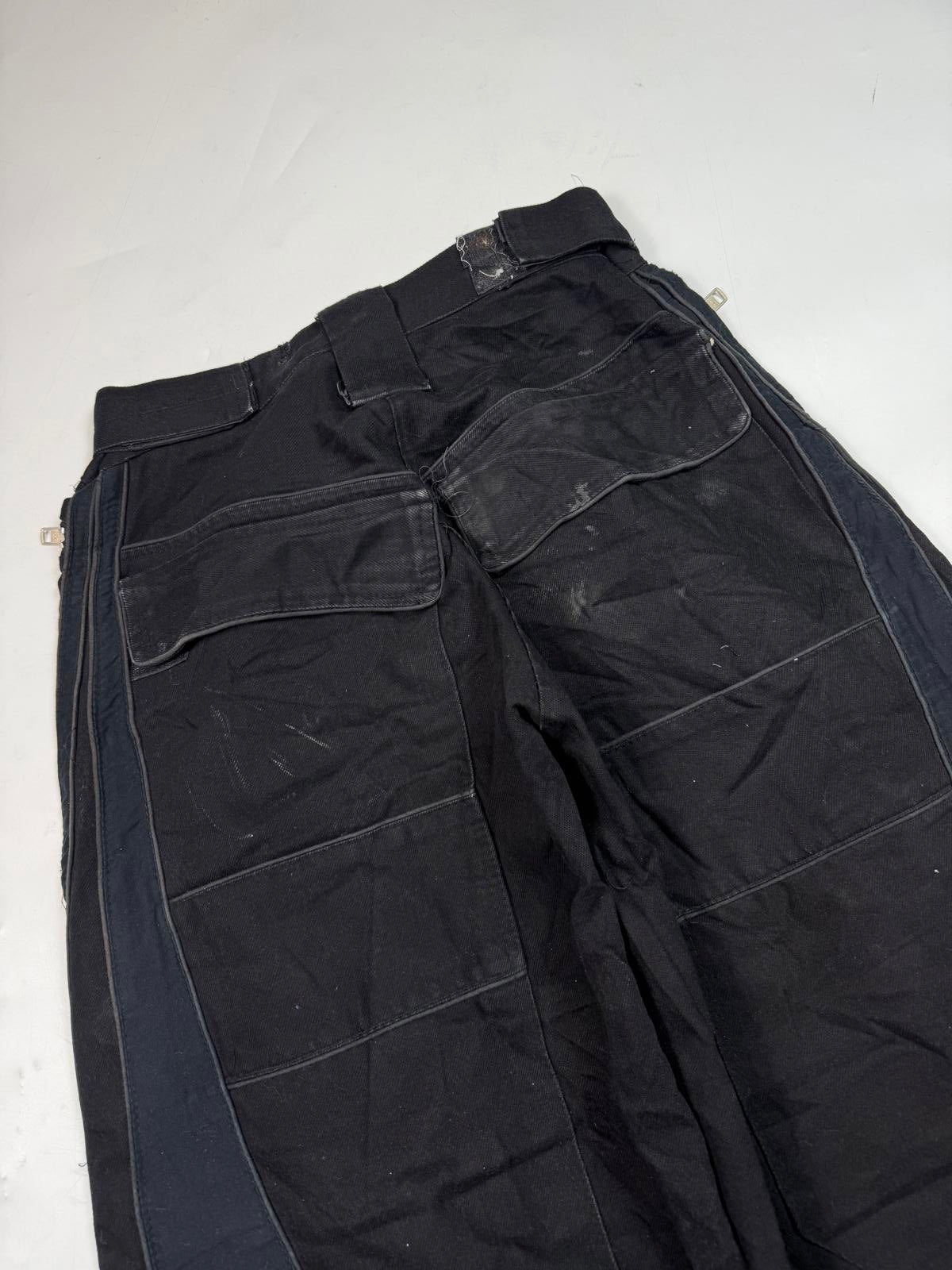 Vintage Y2K Super baggy hip hop Jeans (W32)