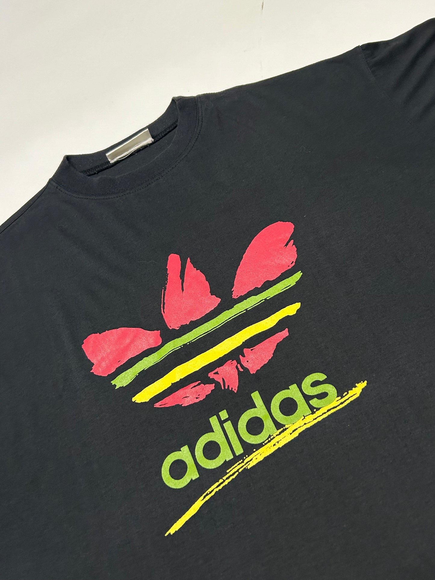 Vintage 90s adidas rasta tee (L)