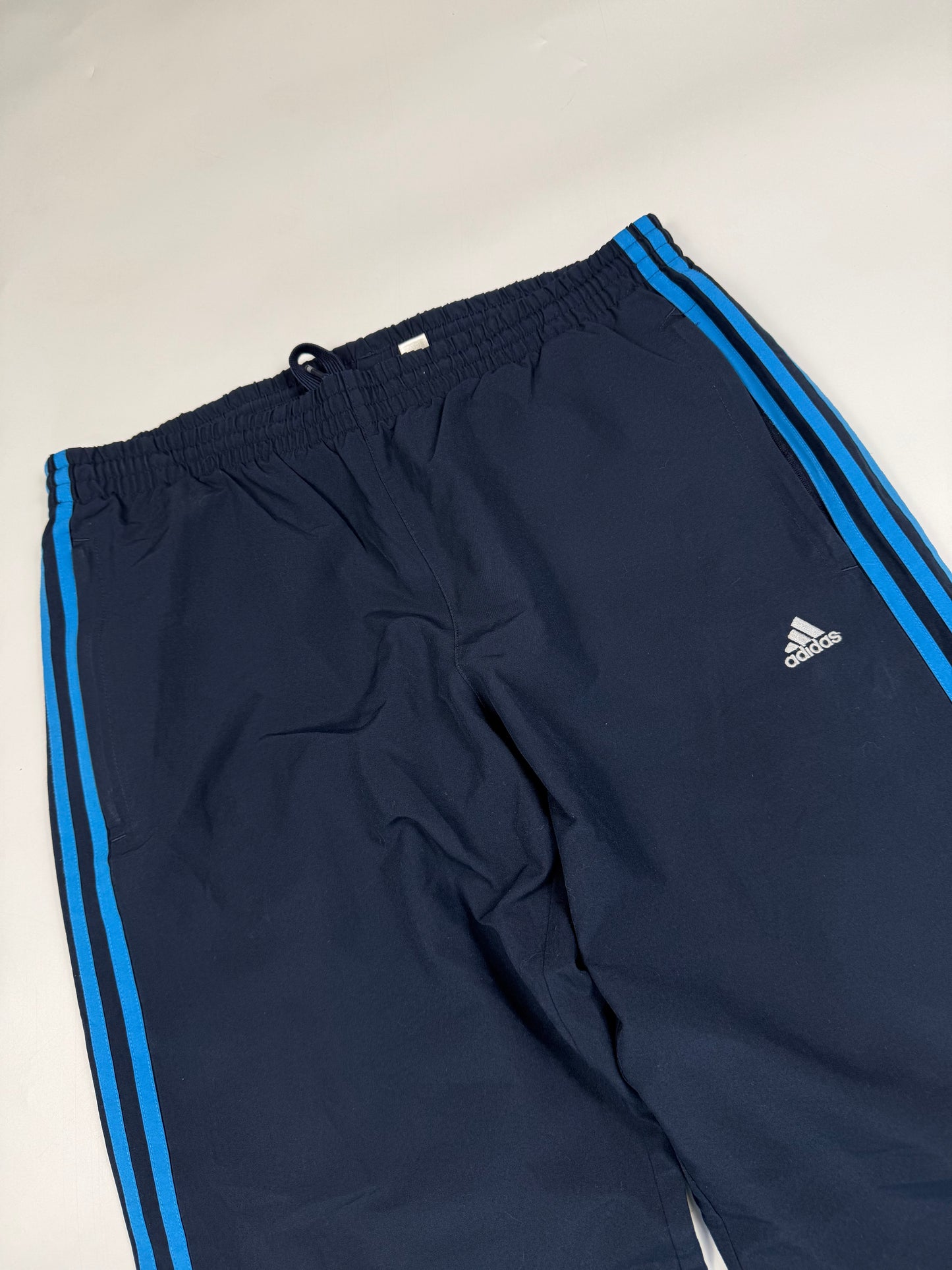 Vintage Adidas side stripe baggy track pants (L)