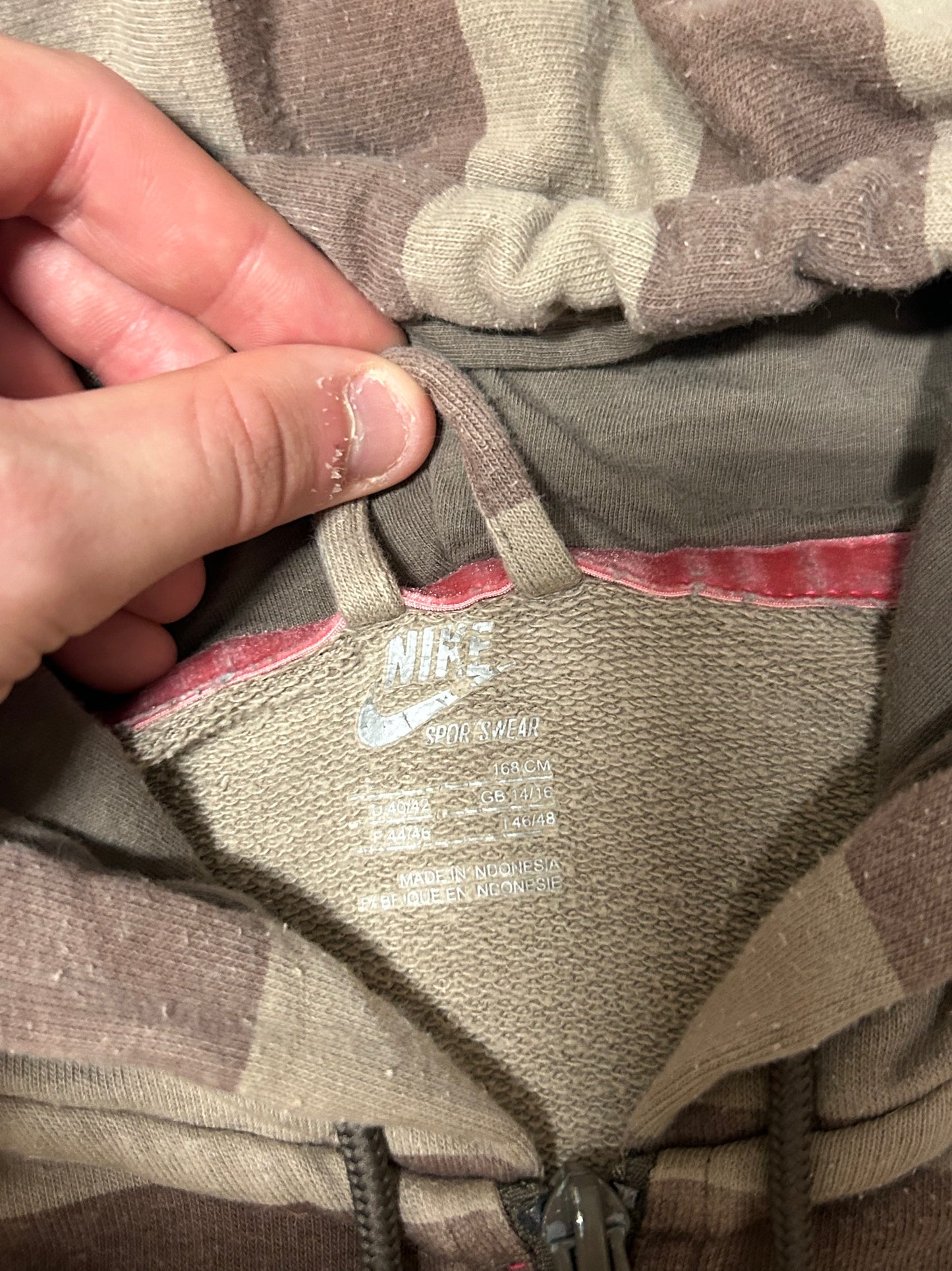 Vintage Nike striped zip up hoodie (L)