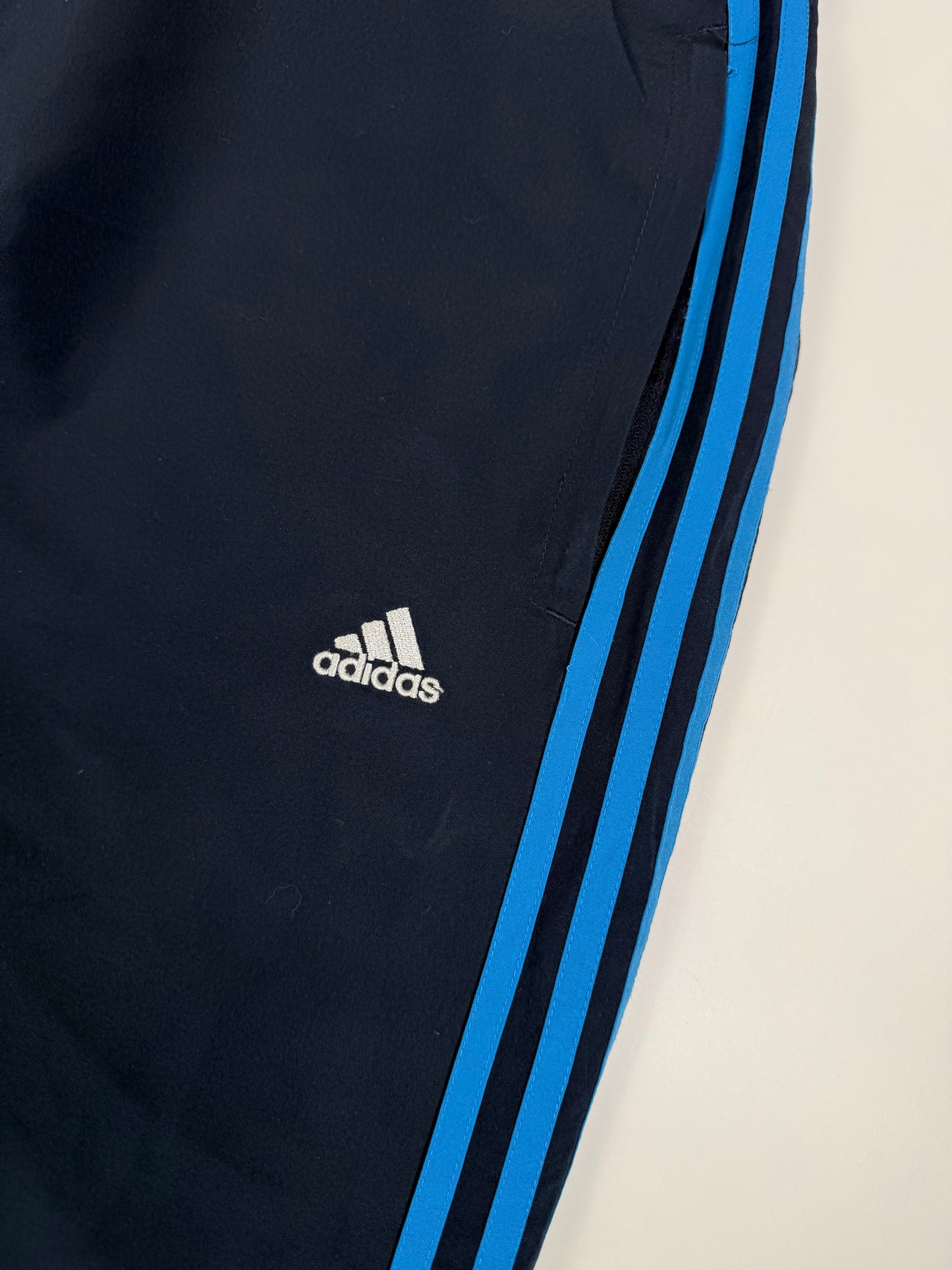 Vintage Adidas side stripe baggy track pants (L)
