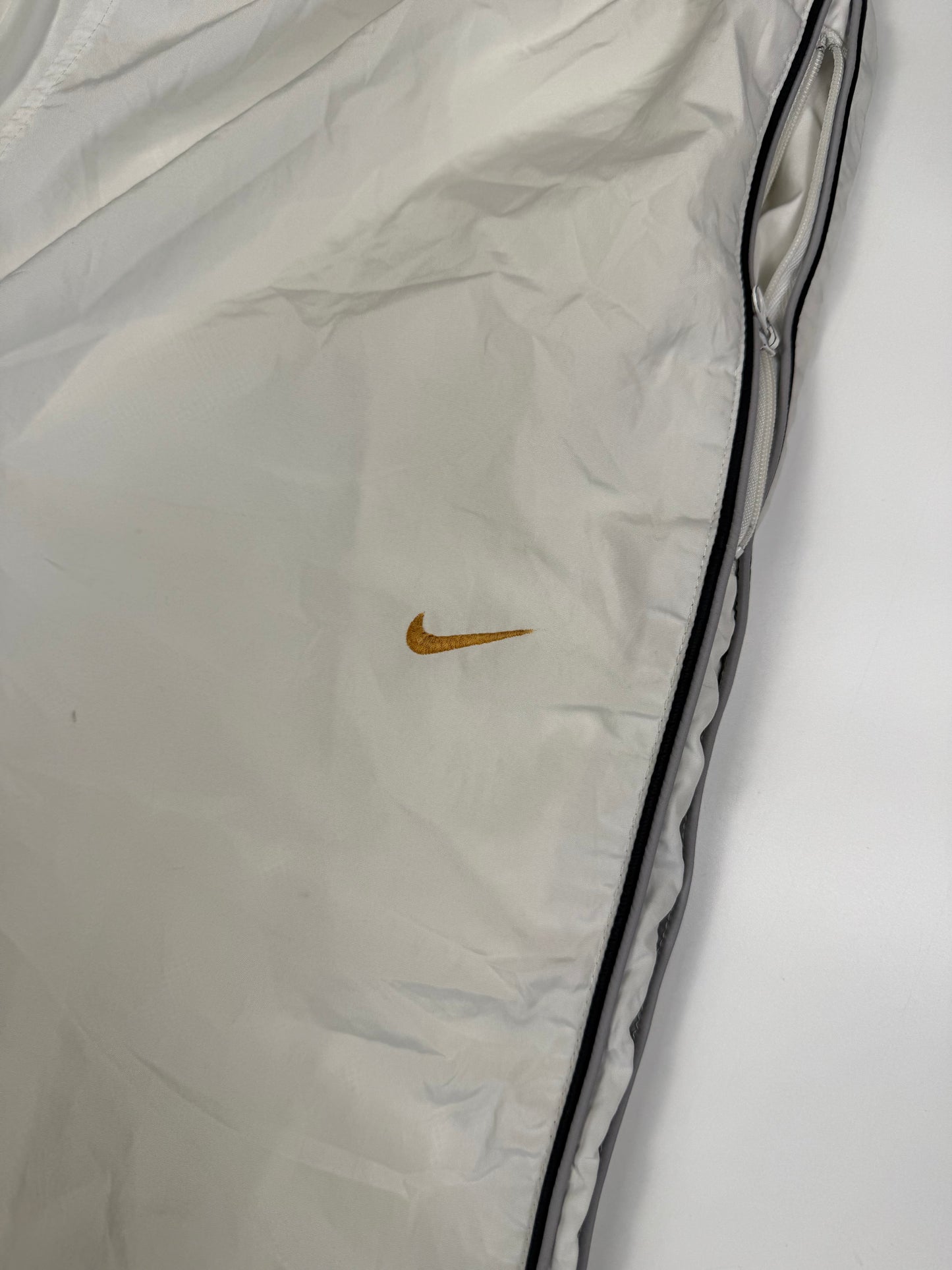 Vintage Nike side stripe track pants (M)