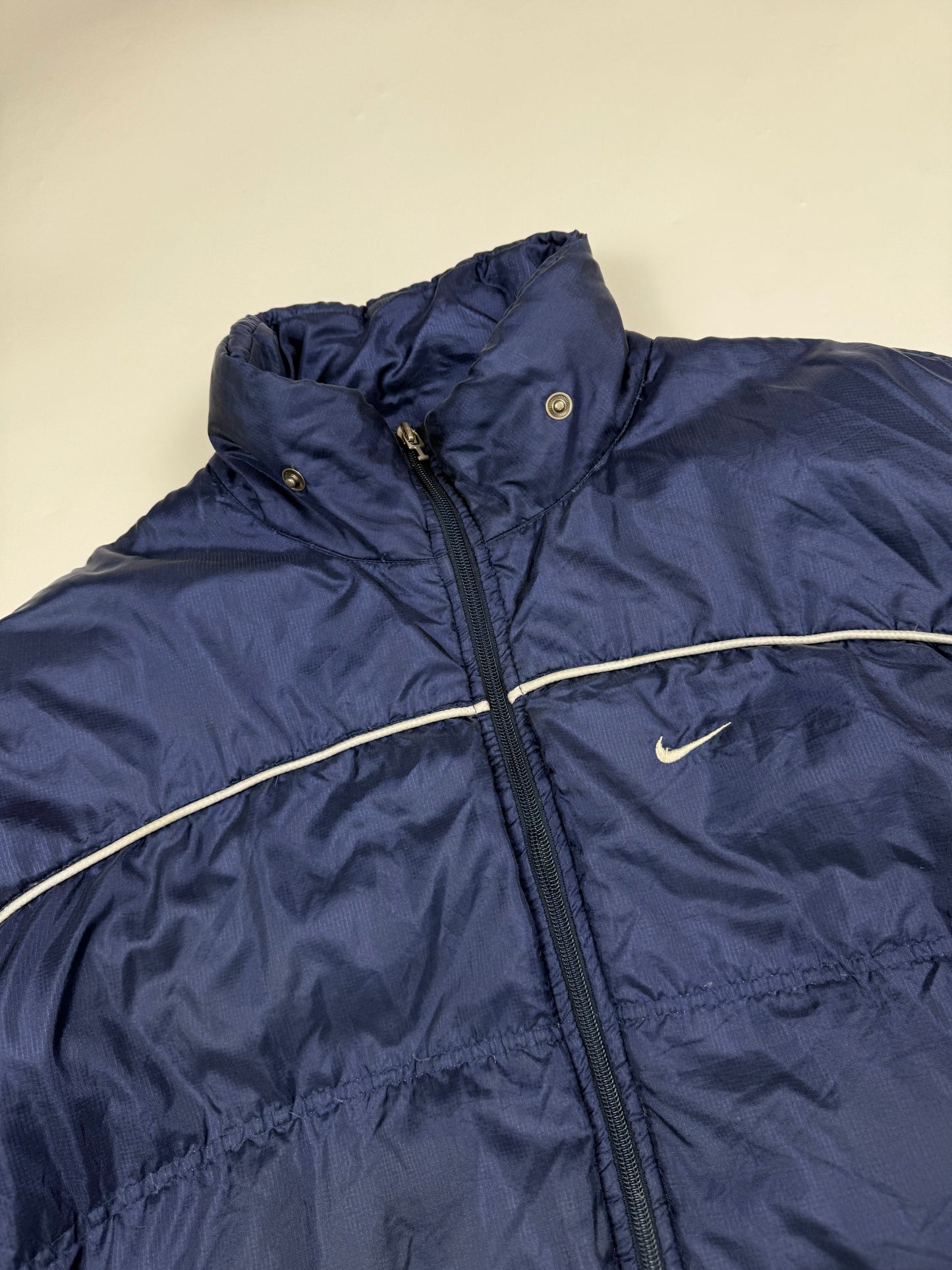 Vintage Nike puffer jacket (L)