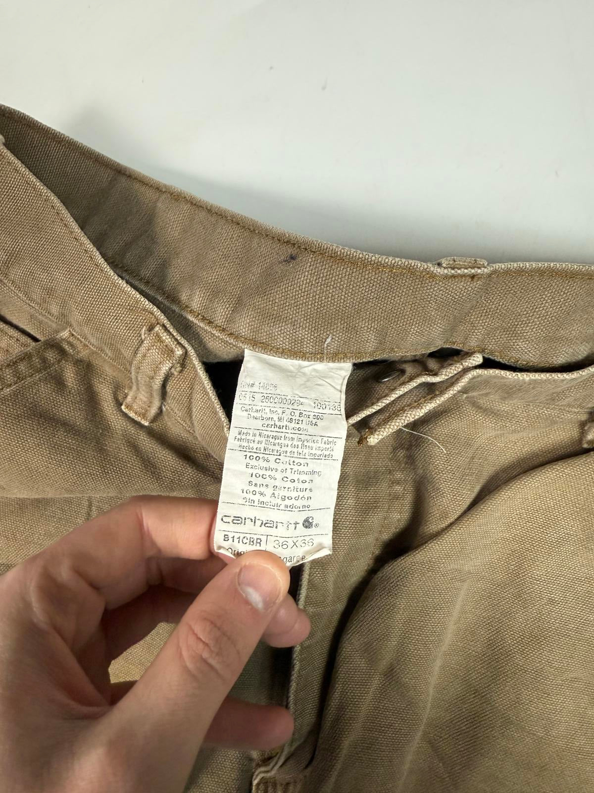 Carhartt baggy carpenter pants (W34)