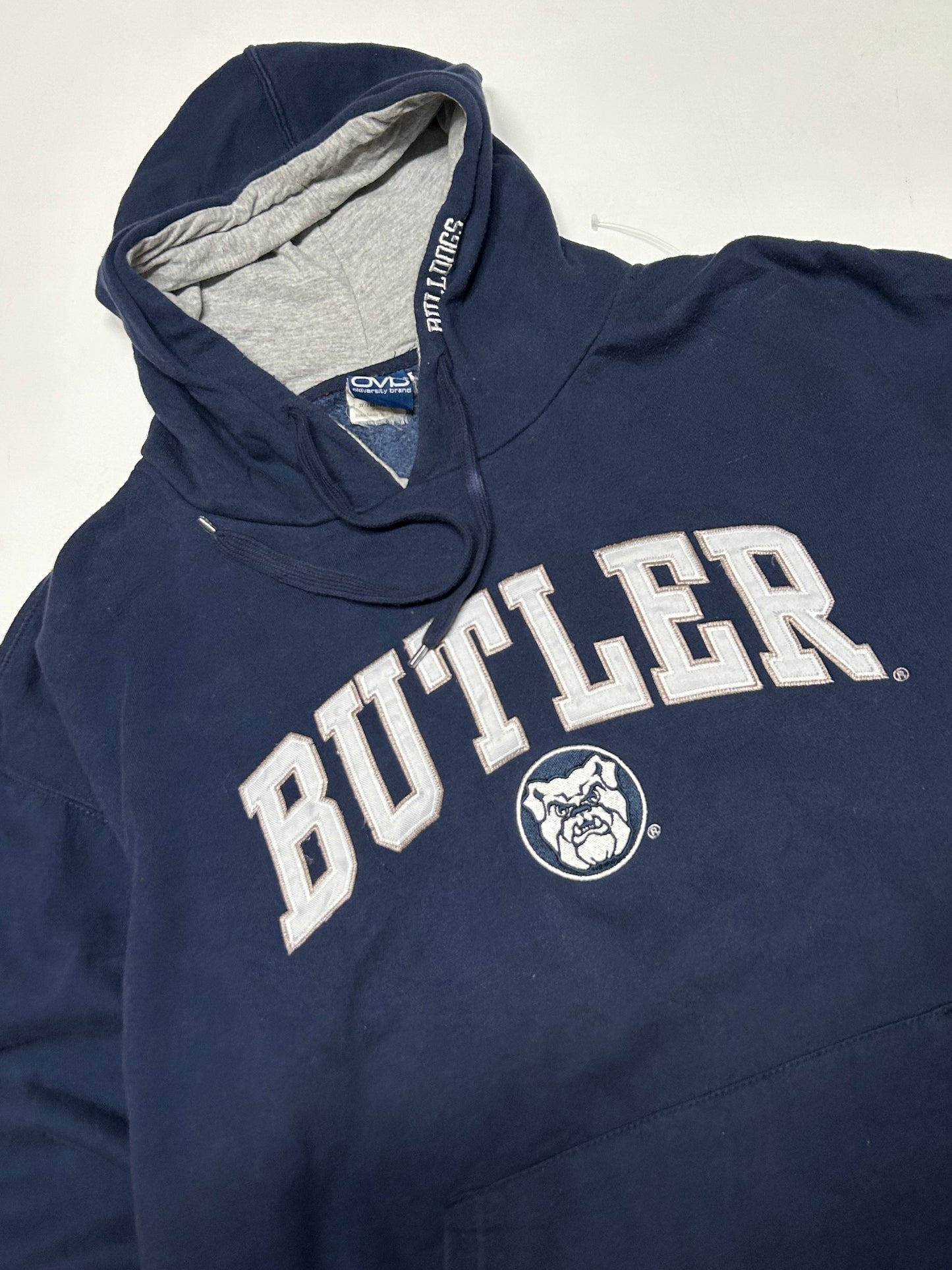 Vintage Butler Bulldogs spell out hoodie (XXL)