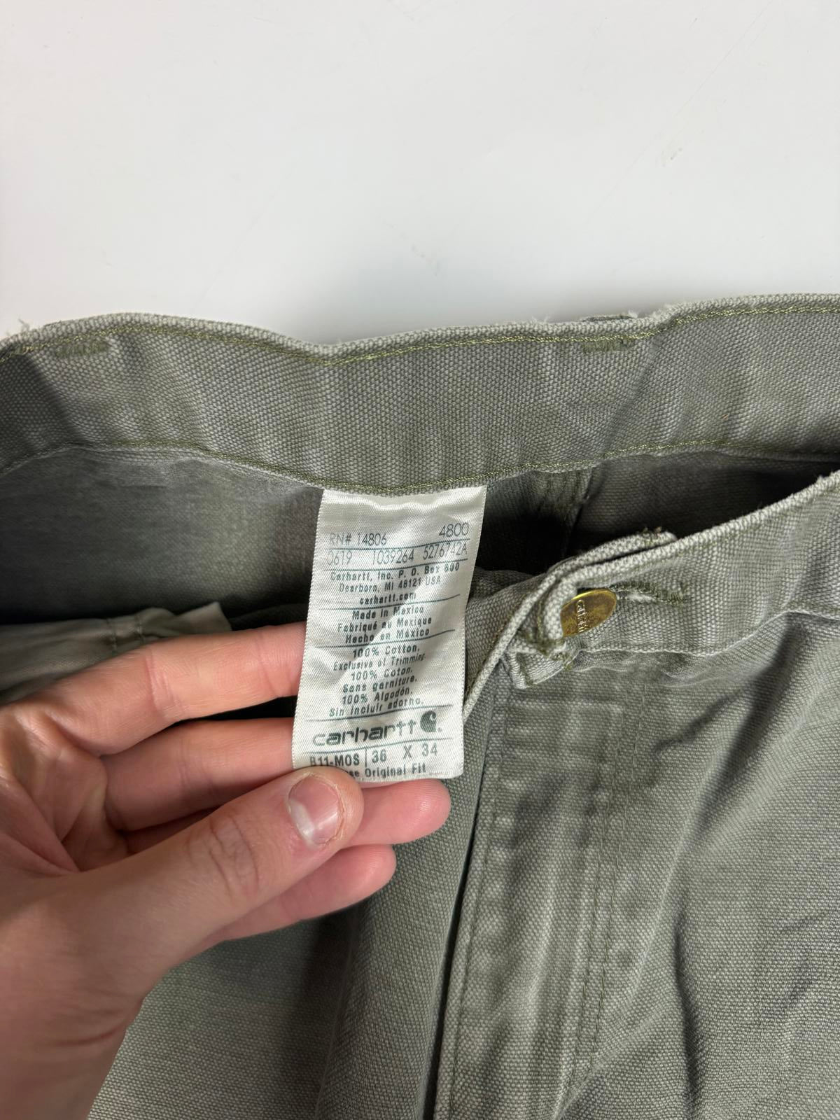 Carhartt baggy carpenter pants (W36)