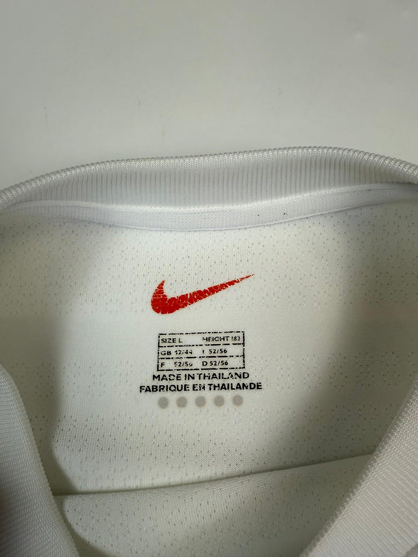 Vintage Nike football centre logo tee (L)