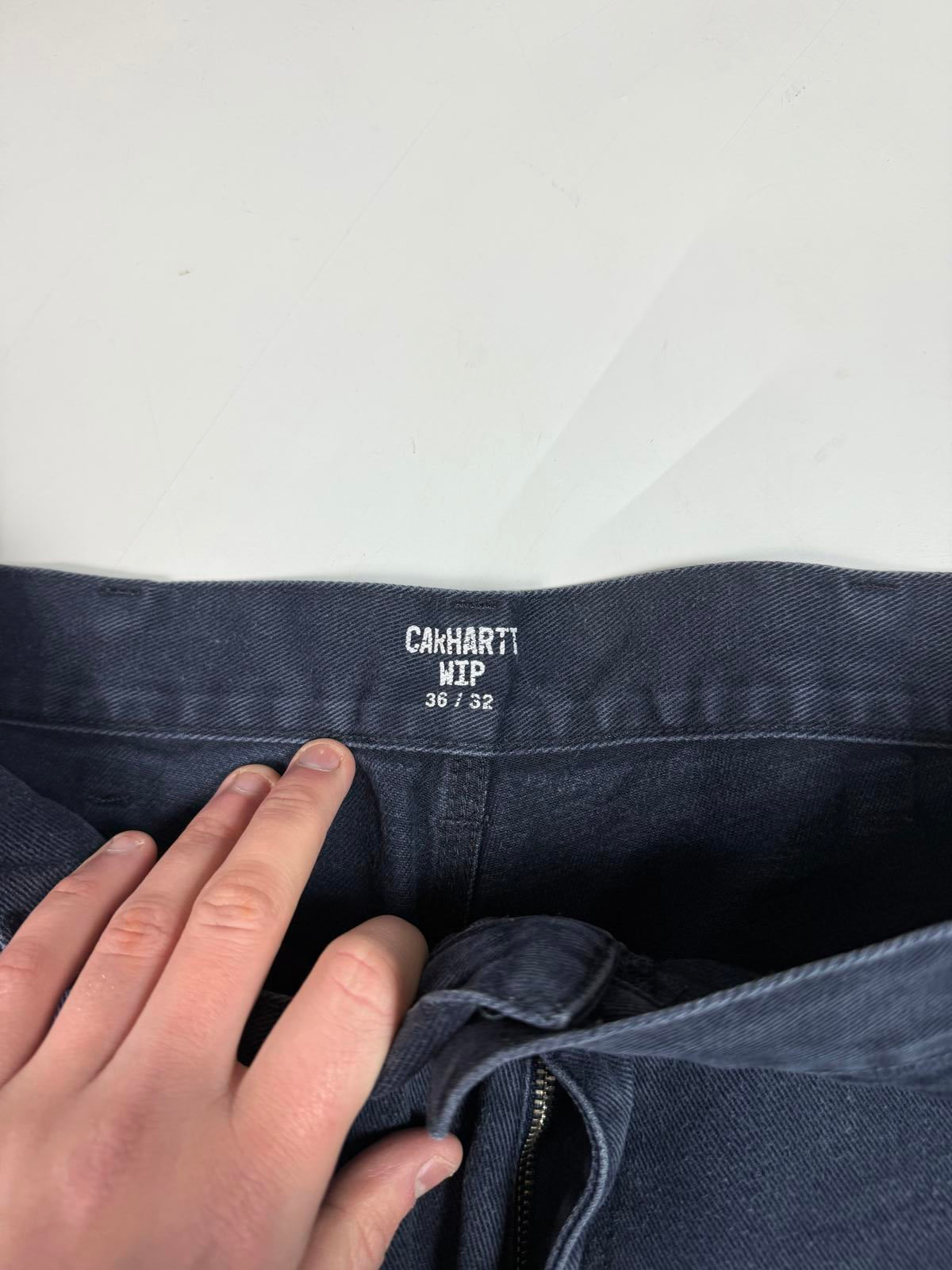 Carhartt baggy carpenter pants (W36)