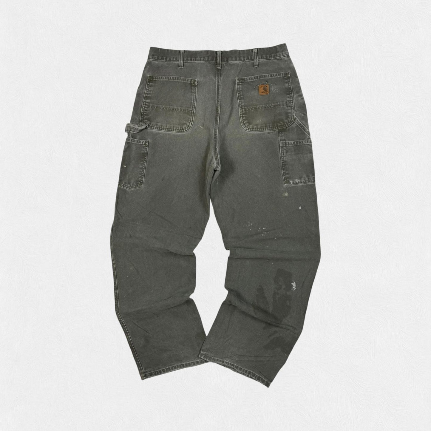 Vintage Carhartt baggy carpenter pants (W36)