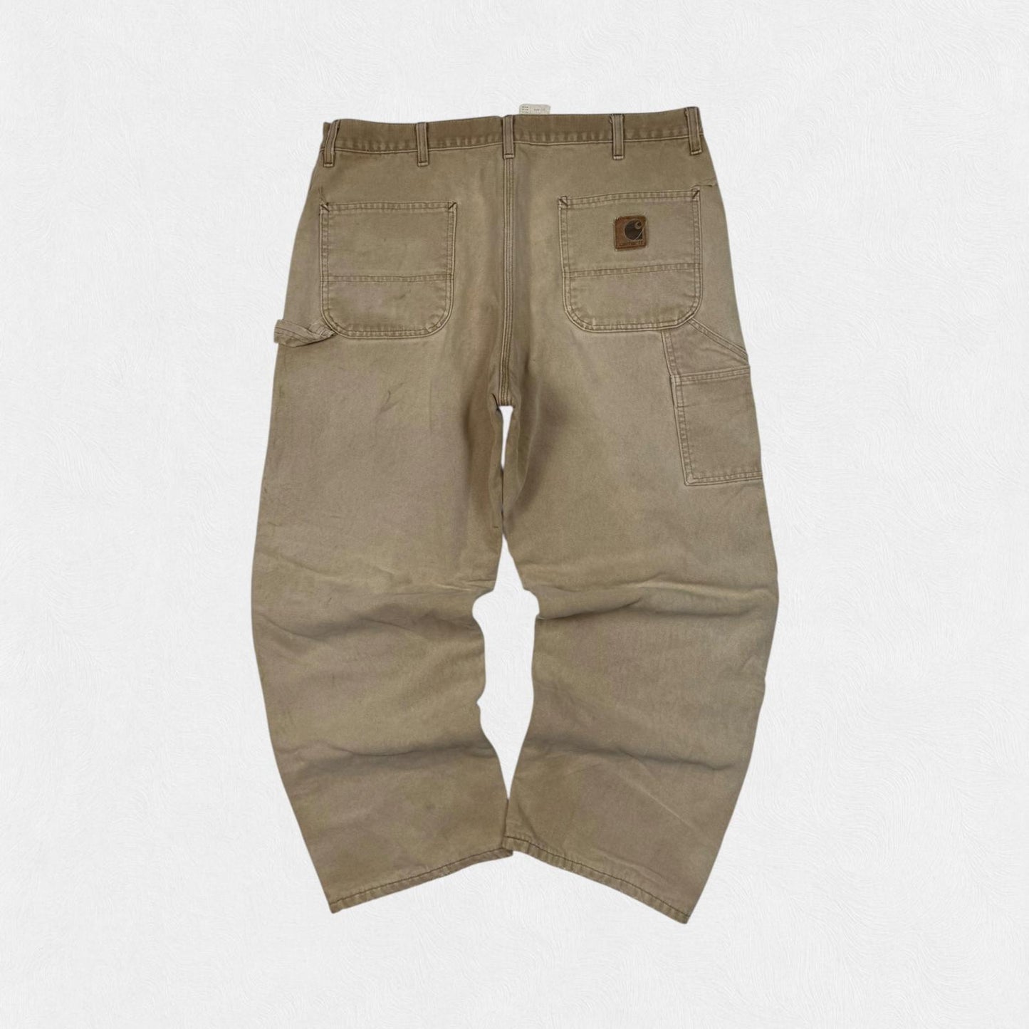 Vintage Carhartt baggy carpenter pants (W38)