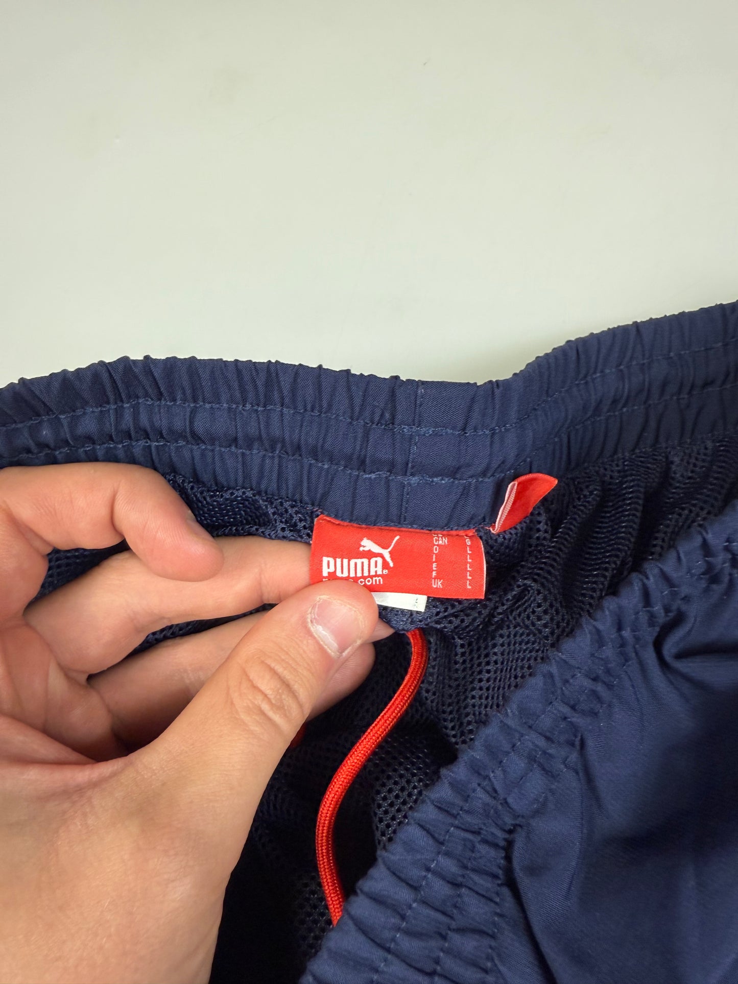 Vintage Italy 2010/11 Puma baggy track pants (L)