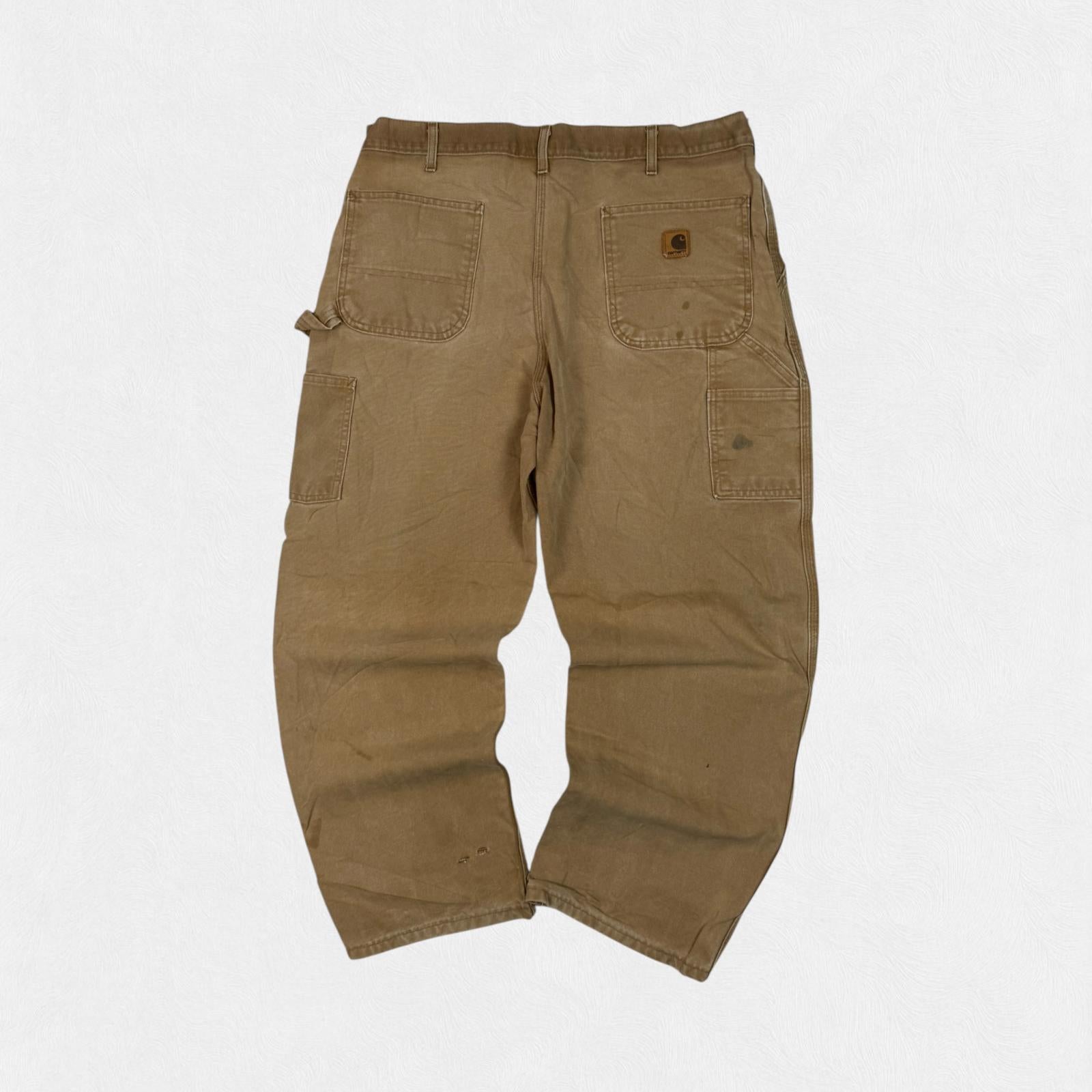 Vintage Carhartt baggy carpenter pants (W38)