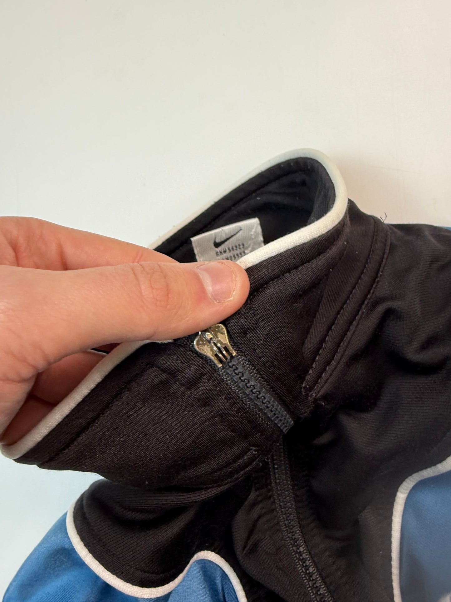 Vintage 90s Nike spell out track jacket (S)