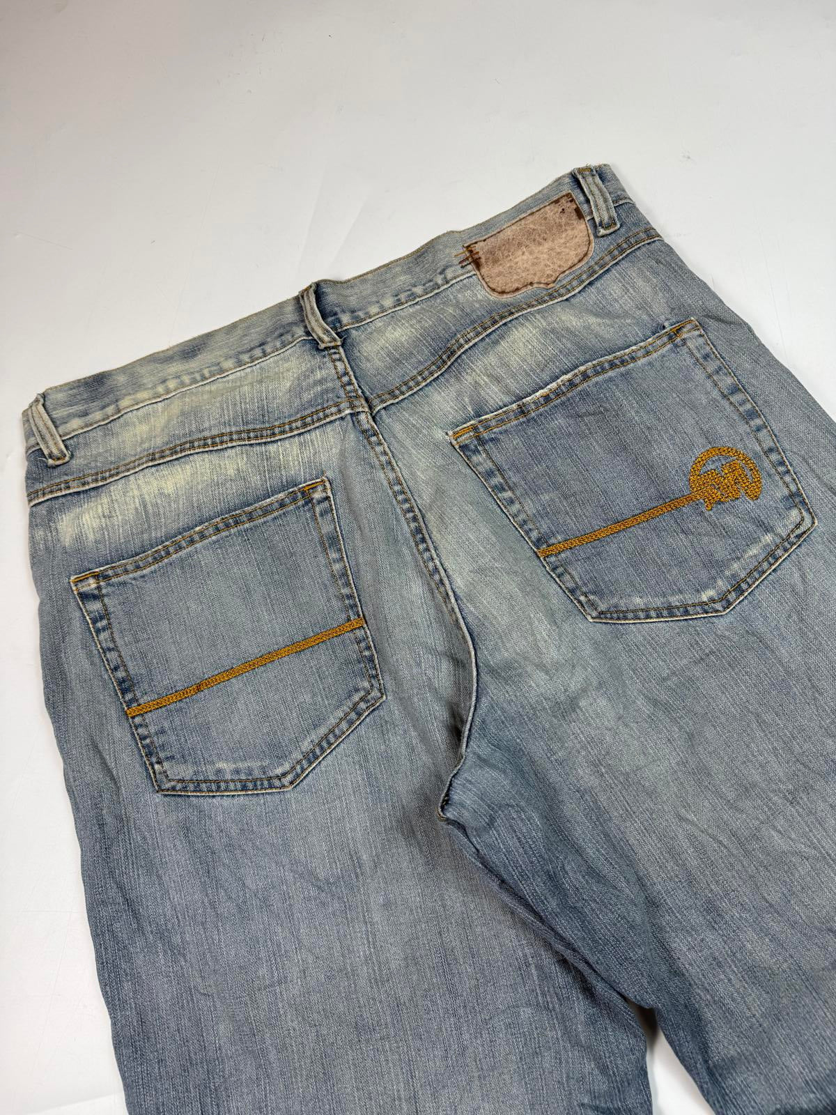 Vintage Y2K Mecca baggy hip hop Jeans (W38)