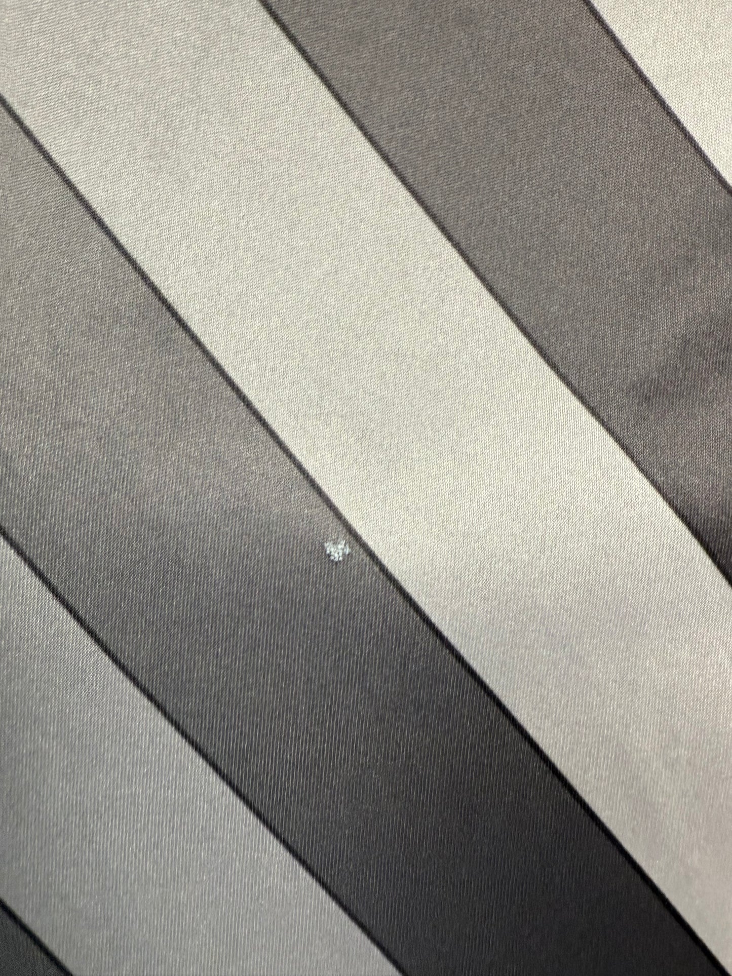 Vintage Nike shield football tee (M)