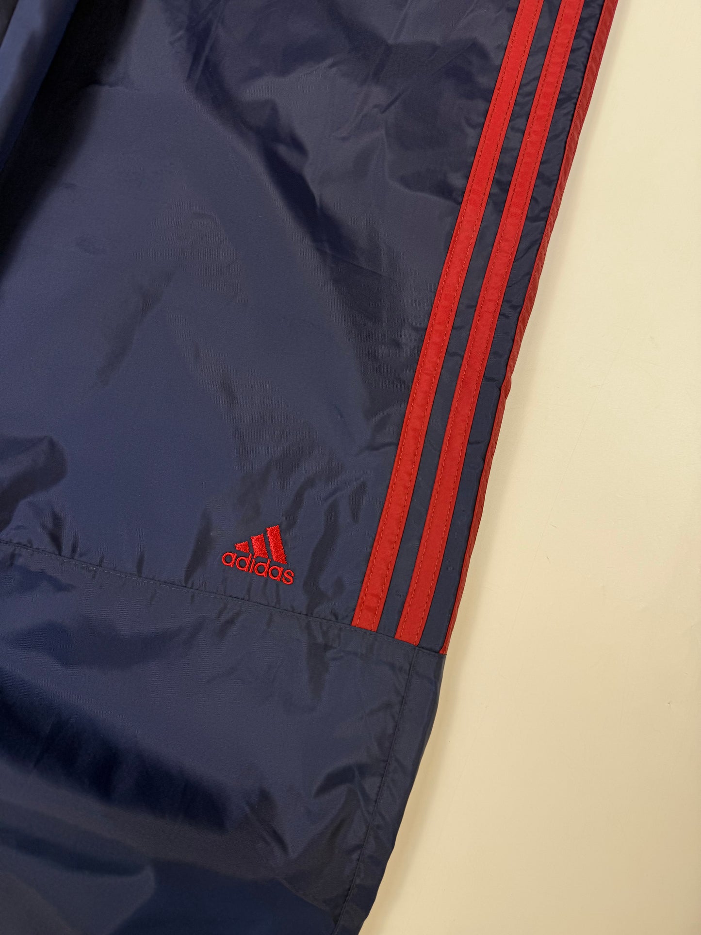 Vintage Adidas baggy track pants (XL)
