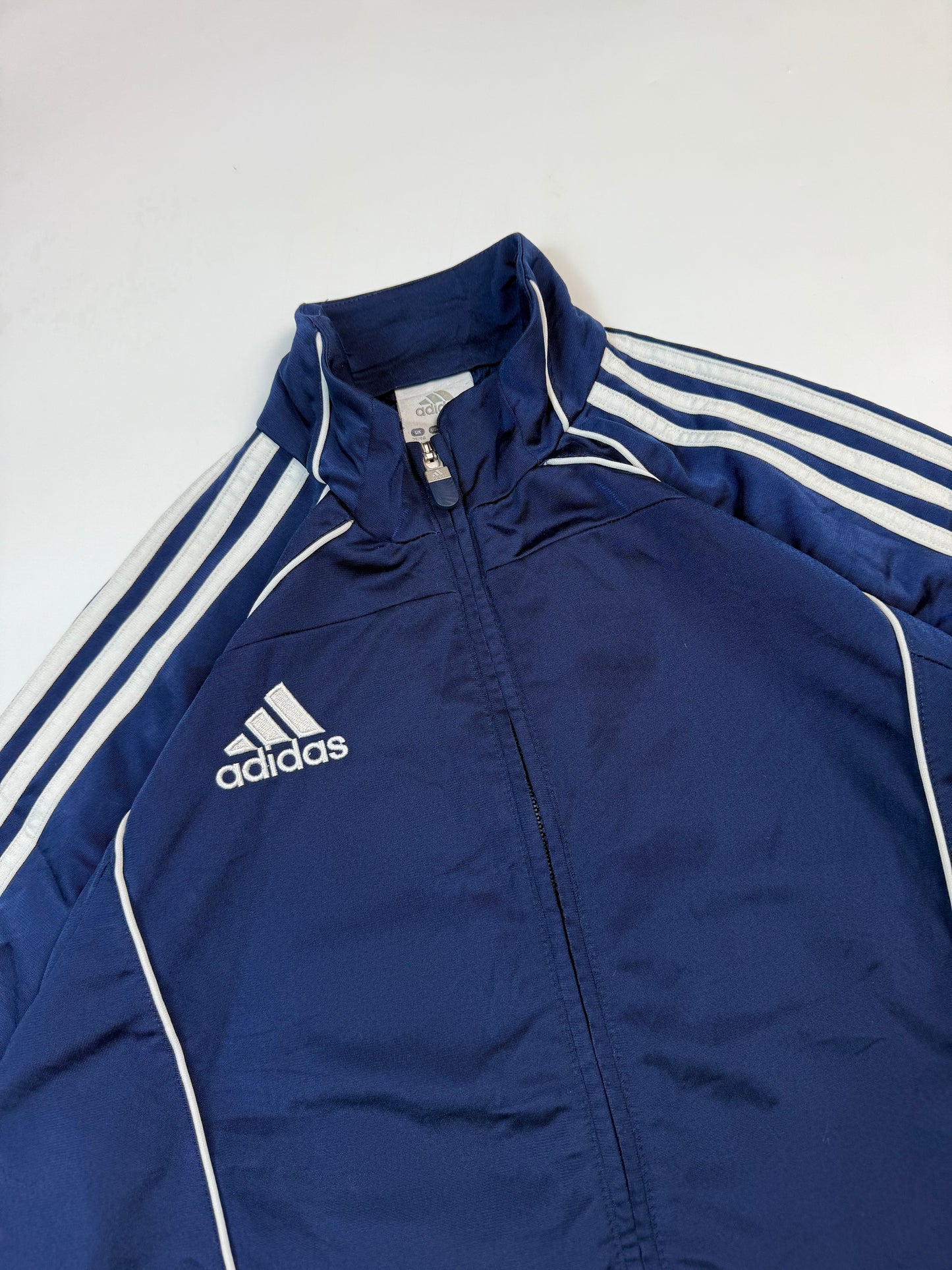 Vintage Adidas side stripe track top (M)