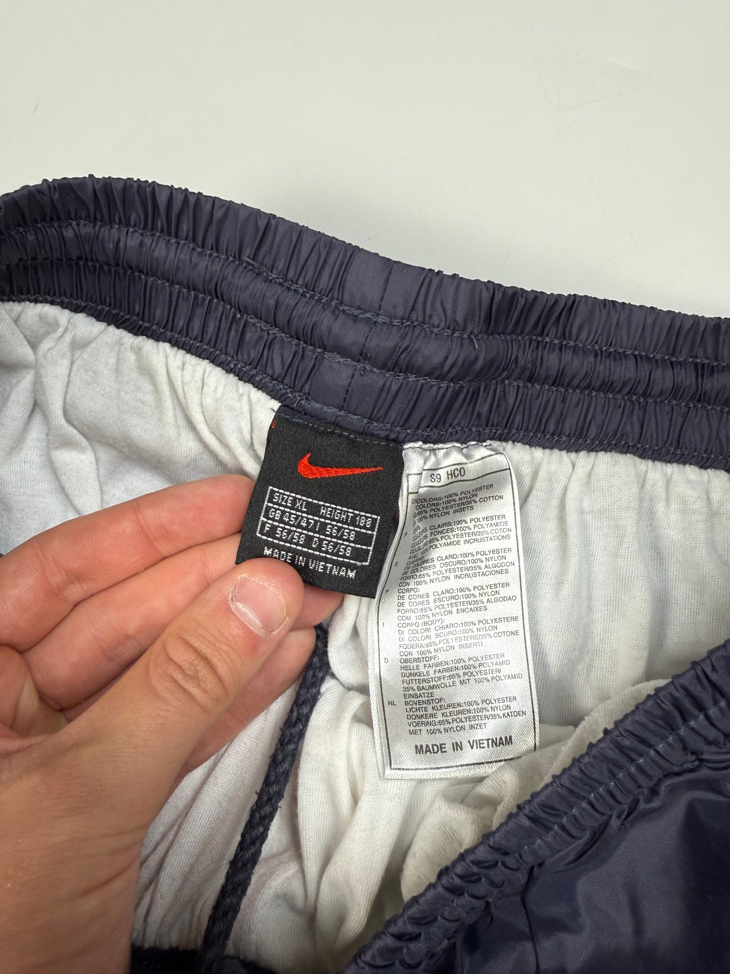 Vintage 90s Nike baggy track pants (XL)