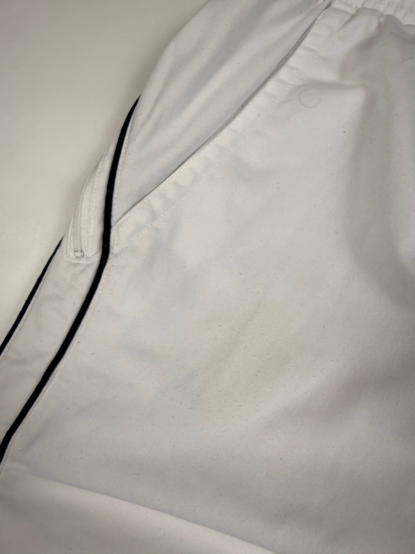 Vintage Nike side stripe baggy track pants (M)