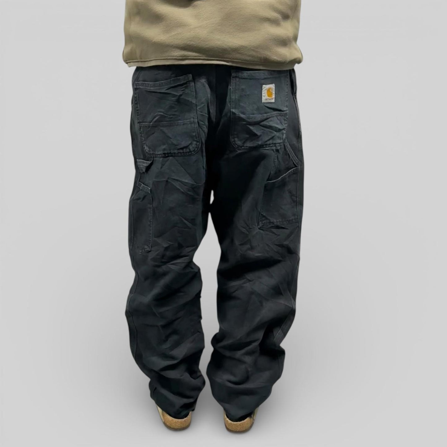 Carhartt baggy carpenter pants (W34)