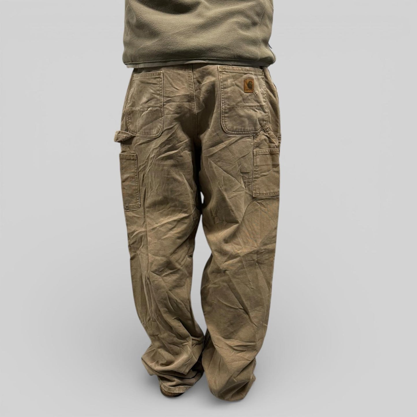 Carhartt baggy carpenter pants (W34)