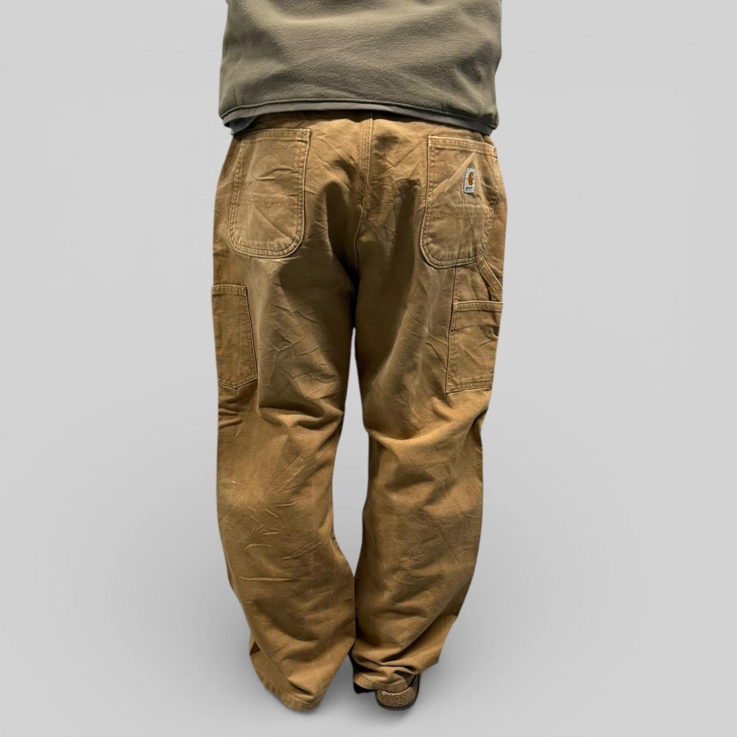 Carhartt baggy carpenter pants (W36)