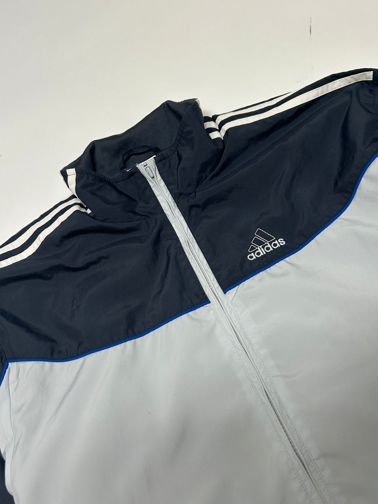 Vintage adidas track jacket (M)