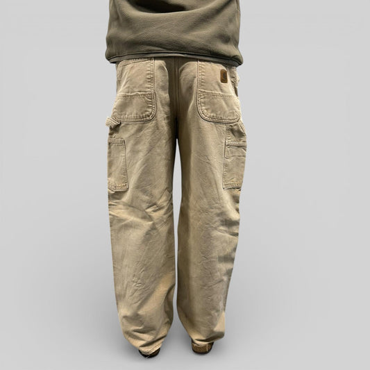 Vintage Carhartt baggy carpenter pants (W33)