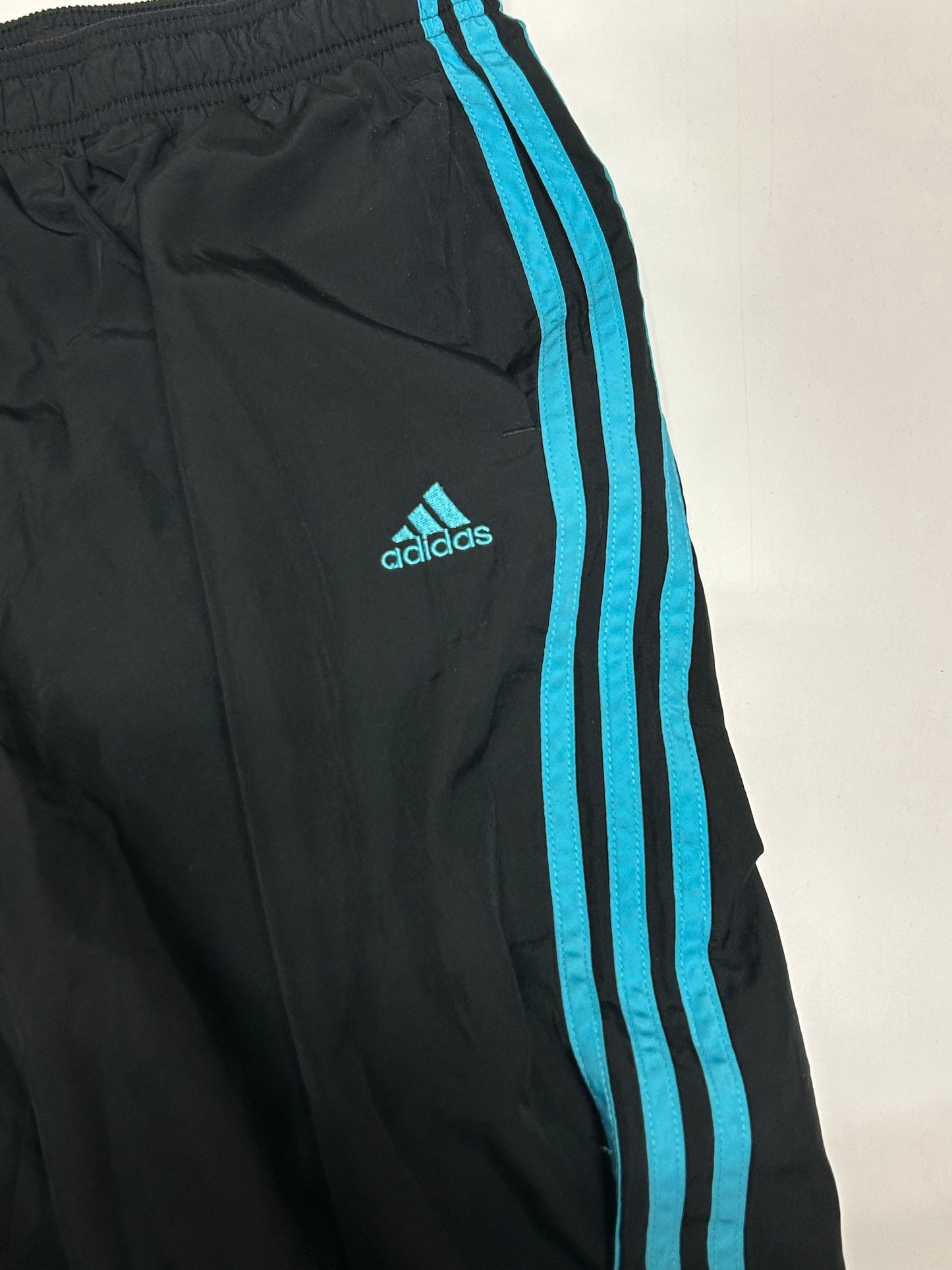 Vintage Adidas baggy track pants (L)