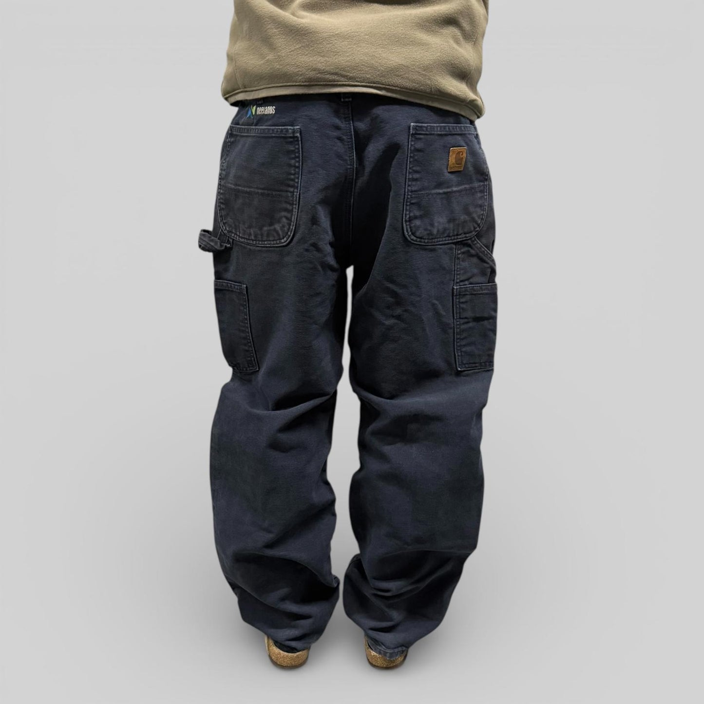 Carhartt baggy carpenter pants (W34)