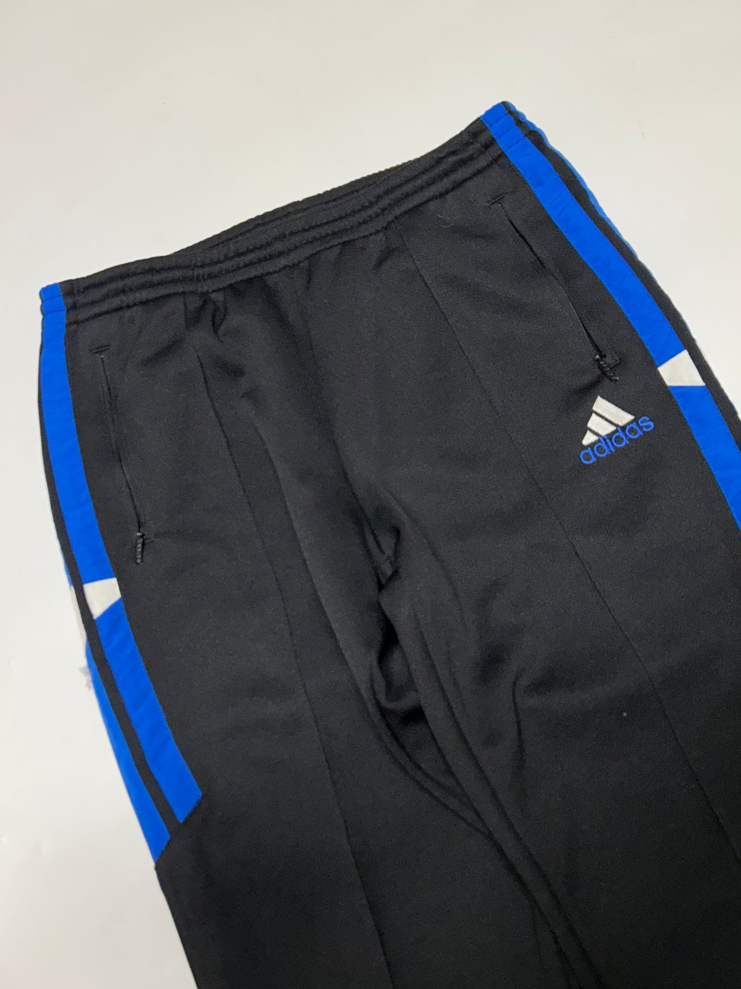 Vintage 90s Adidas track pants (M)