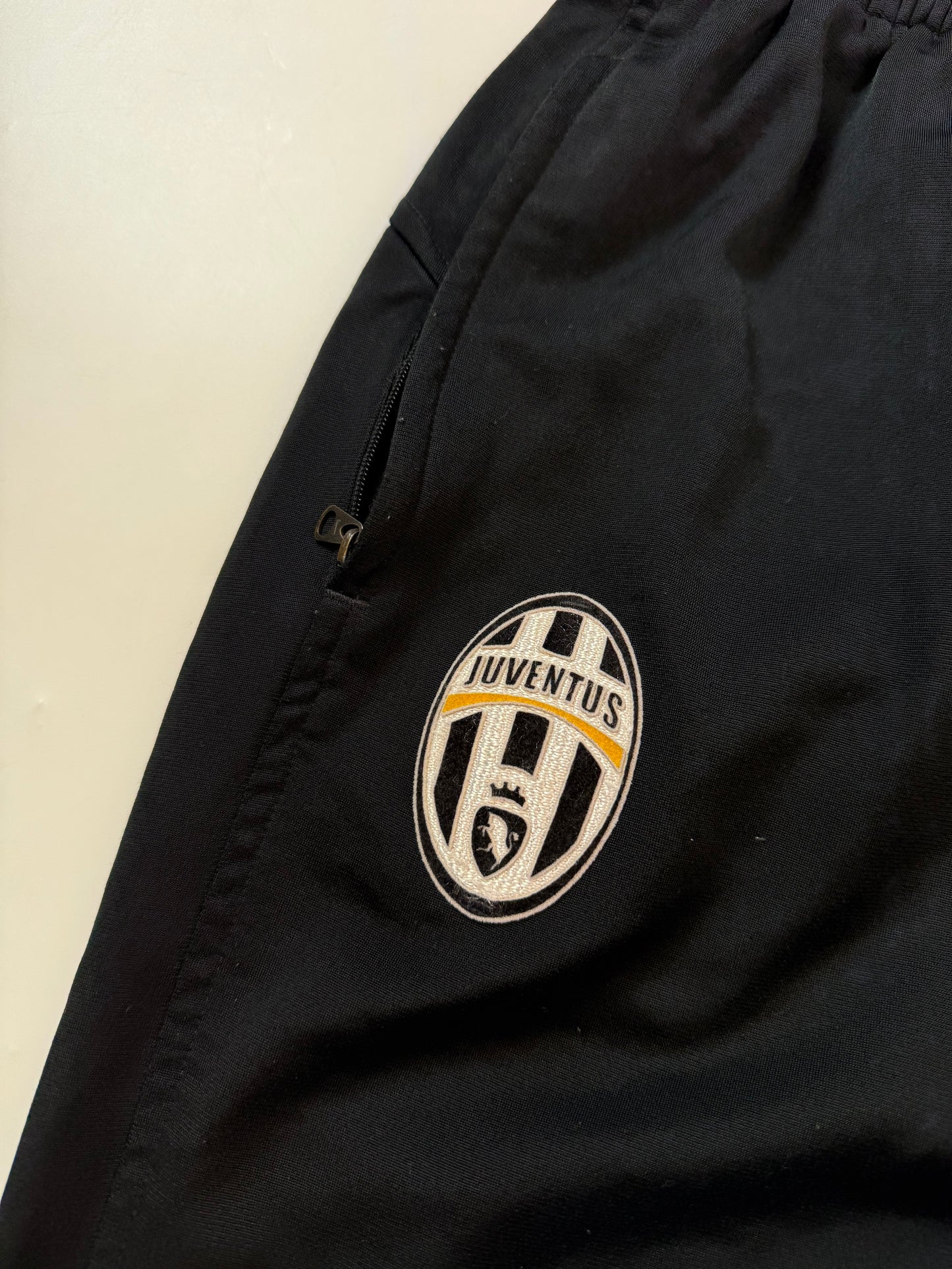 Juventus 2007/08 Nike baggy track pants (S)