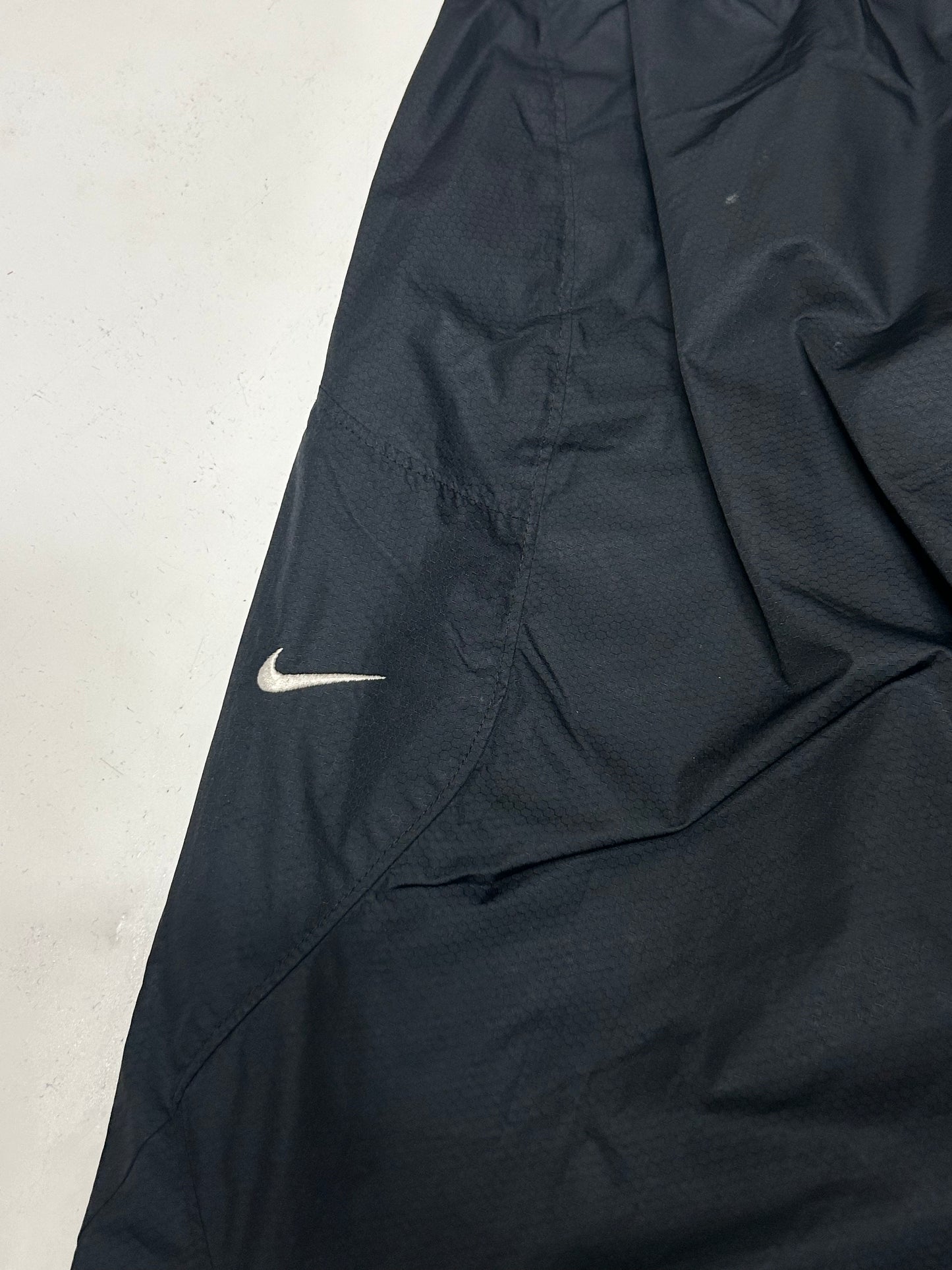 Vintage Nike baggy track pants (L)