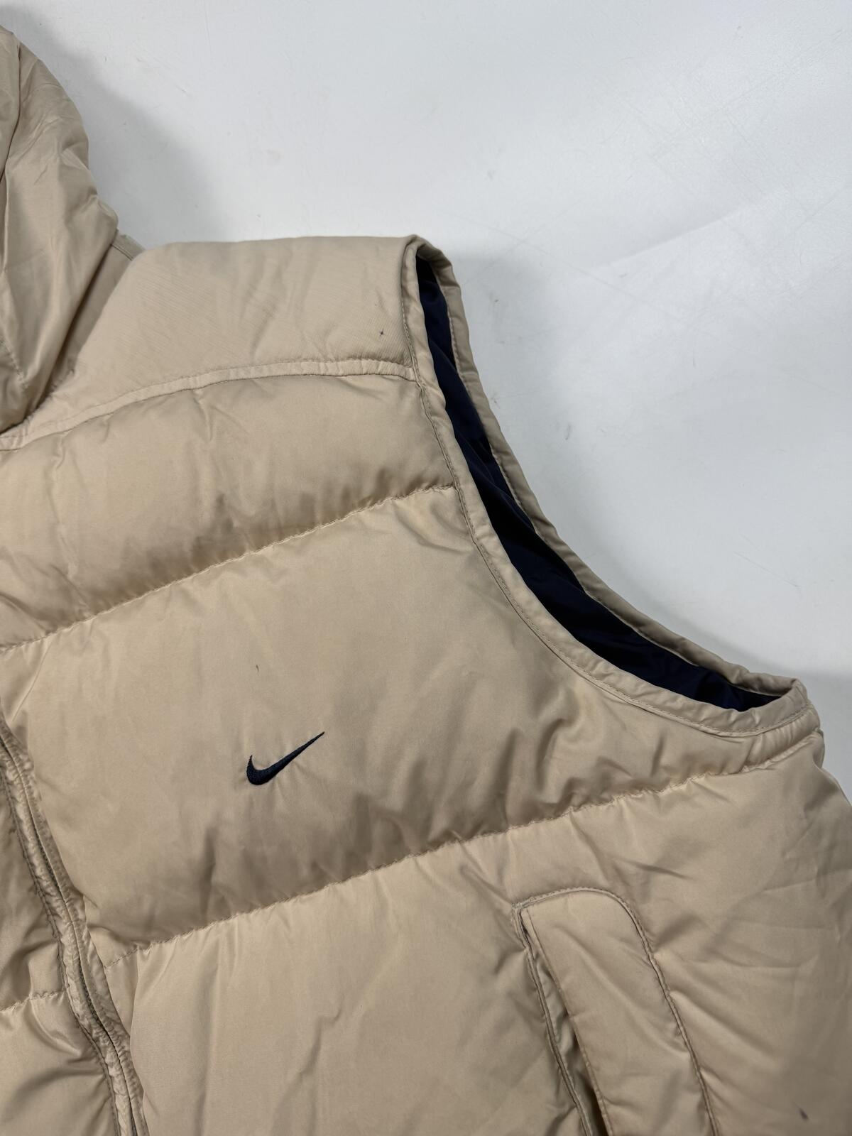 Vintage Y2K Nike mini swoosh hooded gilet puffer jacket (XL)