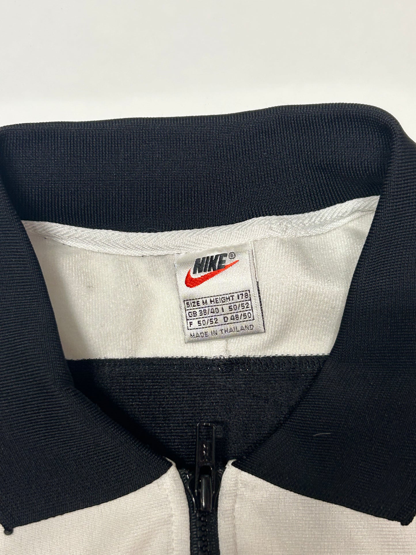 Vintage 90s Nike basketball warm up jersey (M)