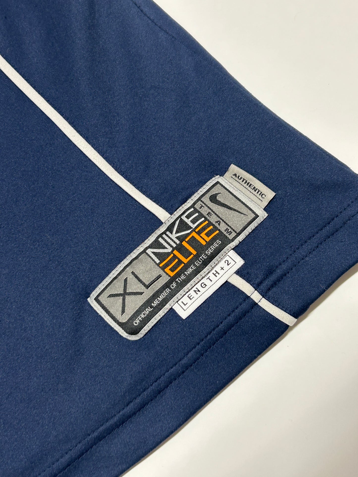 Uconn Connecticut Huskies NCAA Nike jersey (XL)