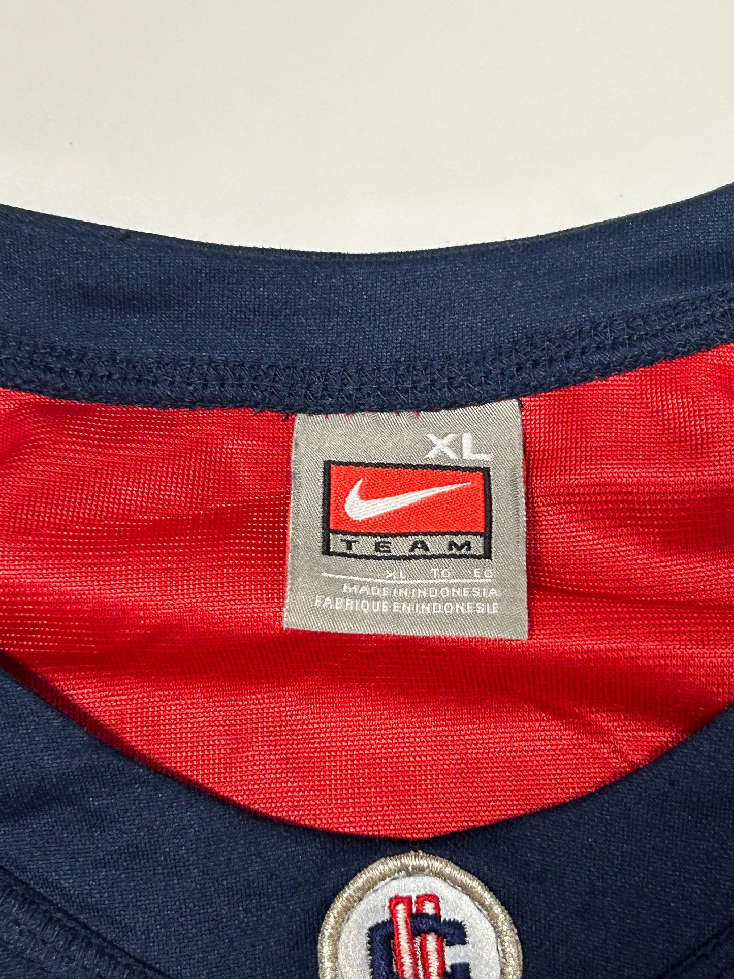 Uconn Connecticut Huskies NCAA Nike jersey (XL)