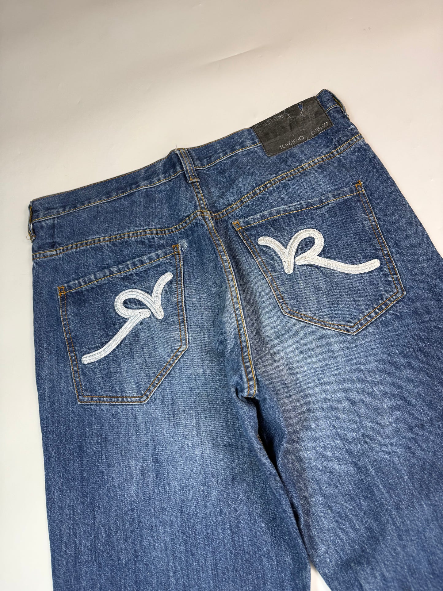 Vintage Rocawear baggy jeans (W38)