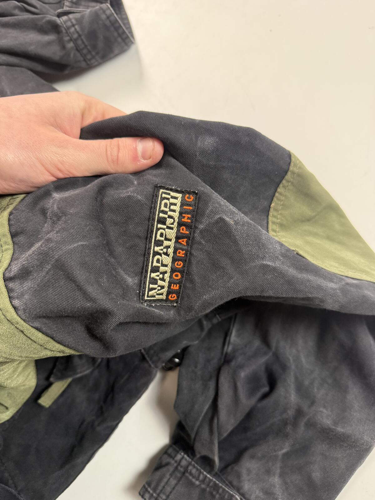 Vintage 90s Napapijri geographic voyage tenacity hooded jacket (L)