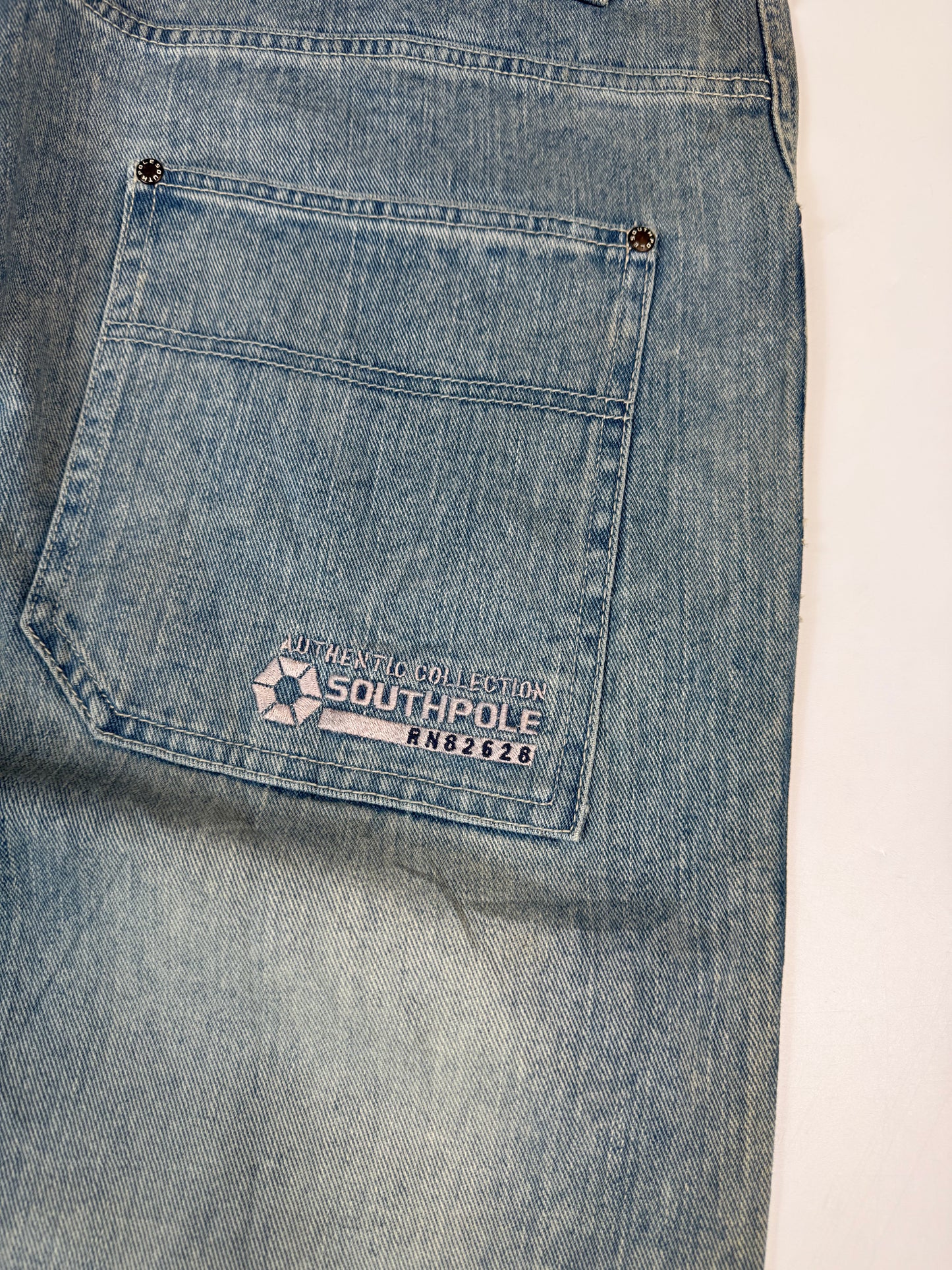 Vintage Southpole baggy jeans (W42)