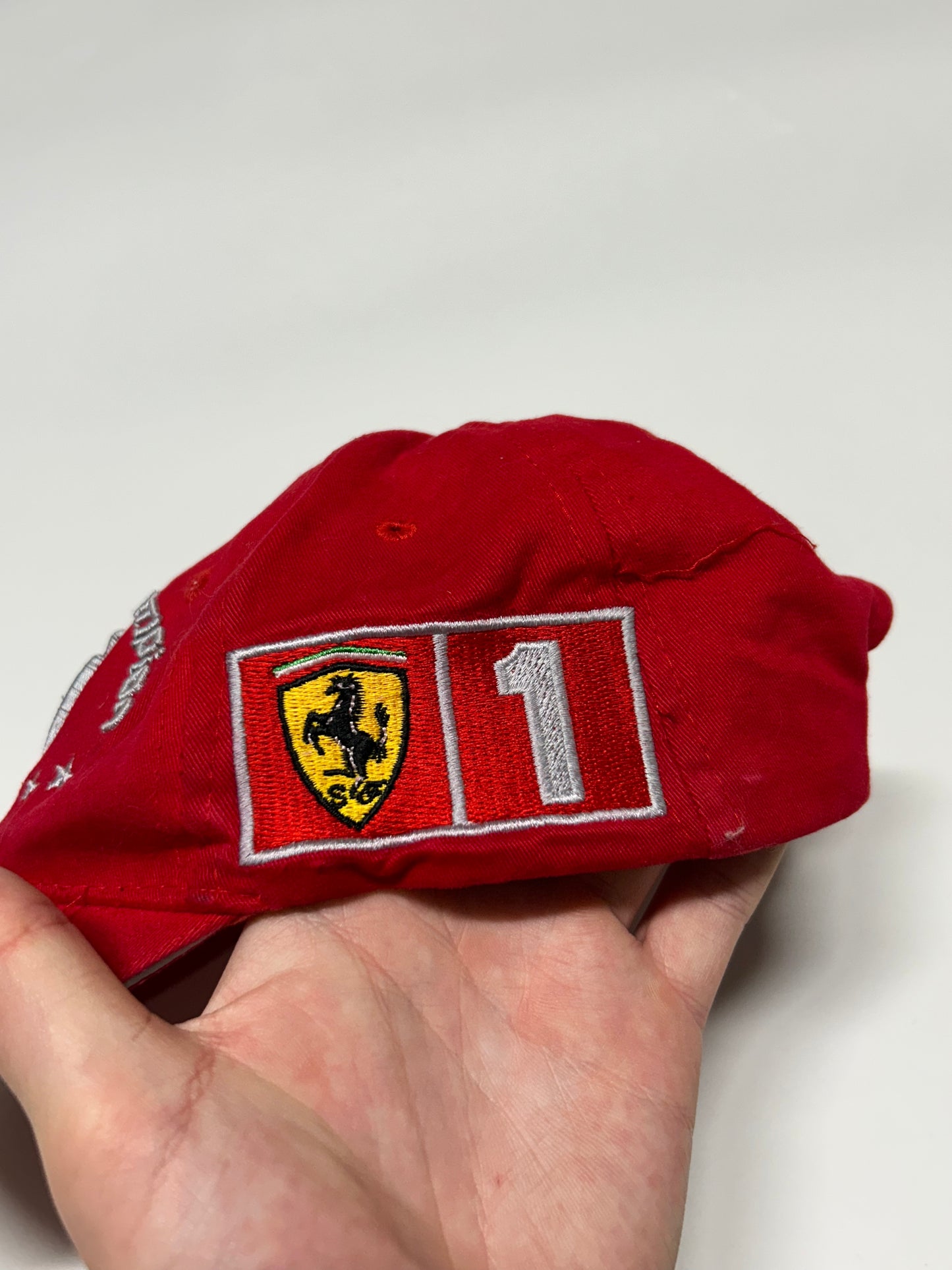 F1 world champion Ferrari cap (OS)