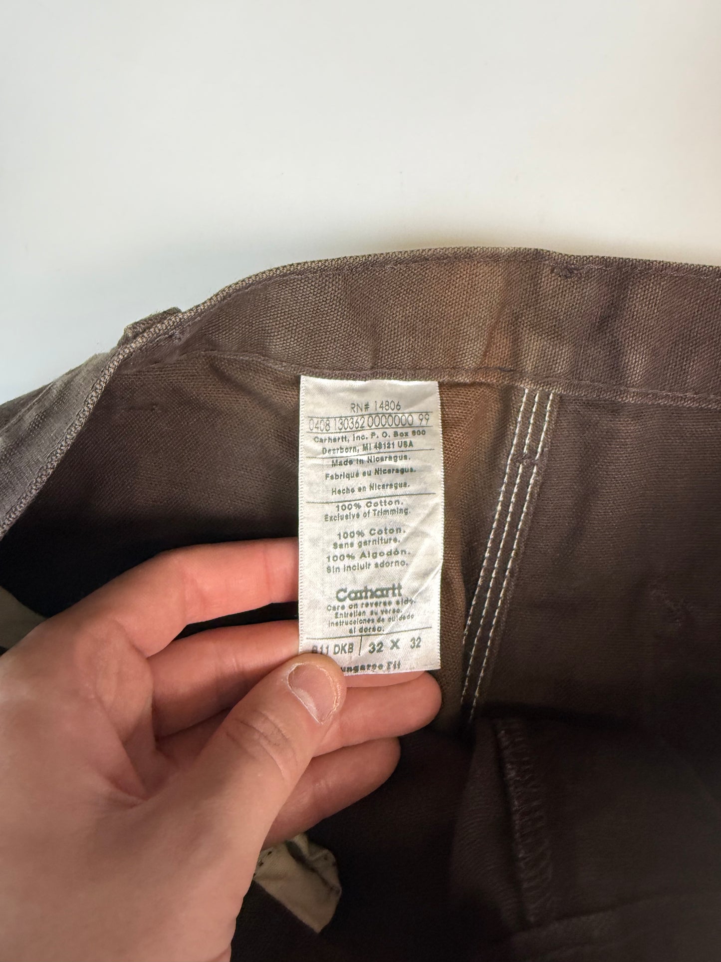 Vintage Carhartt baggy carpenter pants (W32)